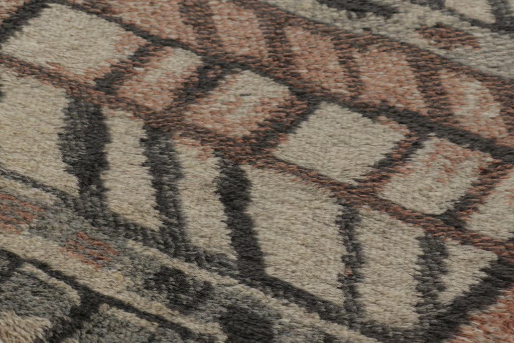 Nicky Kehoe - Swedish Rya Rug 4’ X 6’