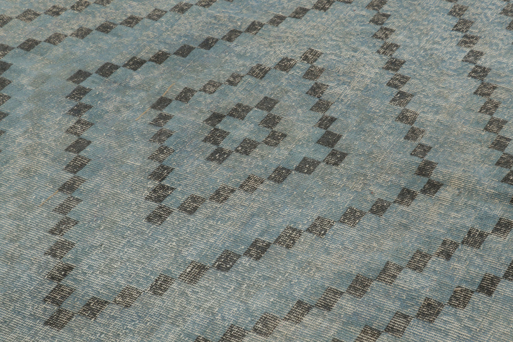 Nicky Kehoe - Turkish Blue Diamond Pattern Rug 4’7 X 8’1