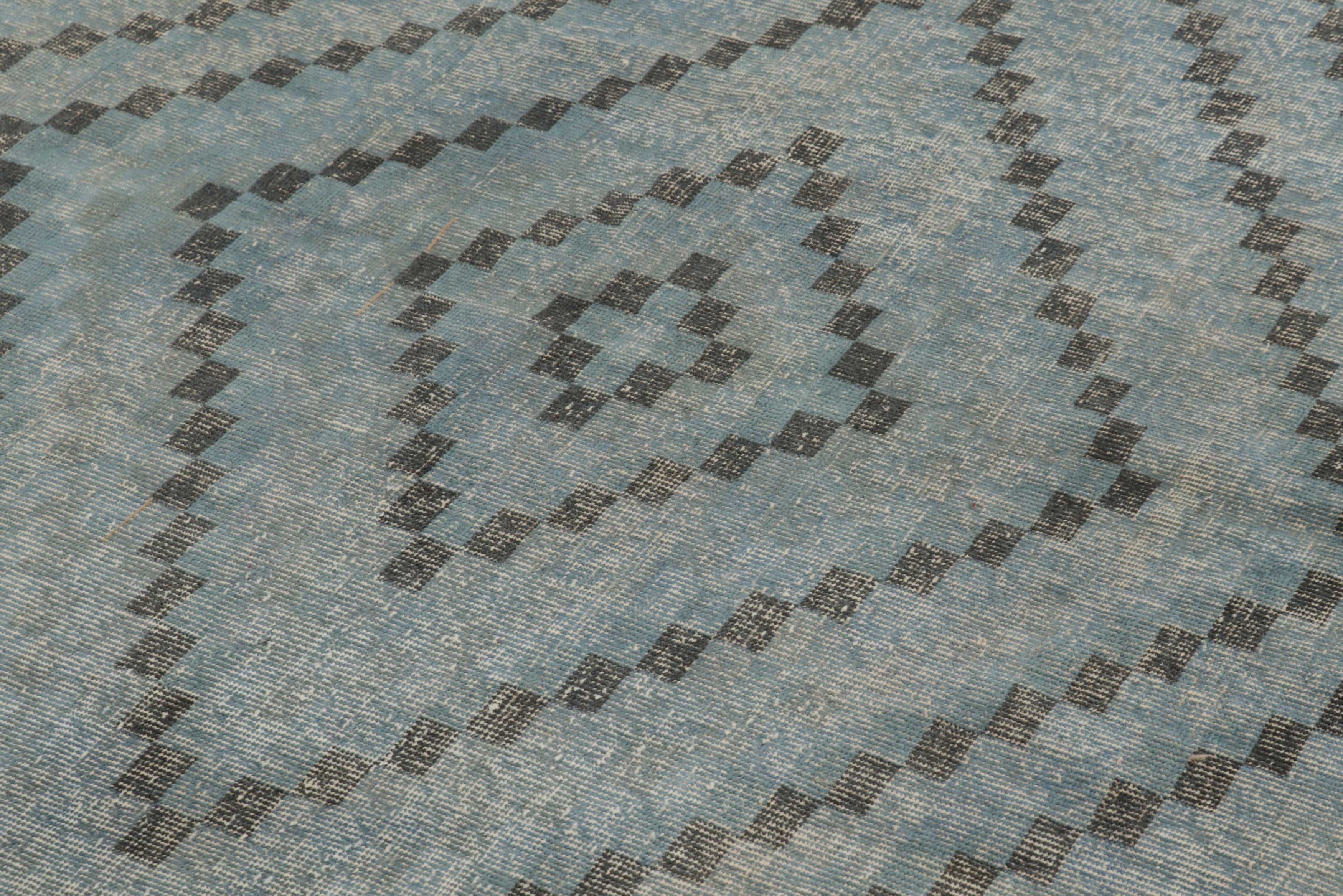 Nicky Kehoe - Turkish Blue Diamond Pattern Rug 4’7 X 8’1