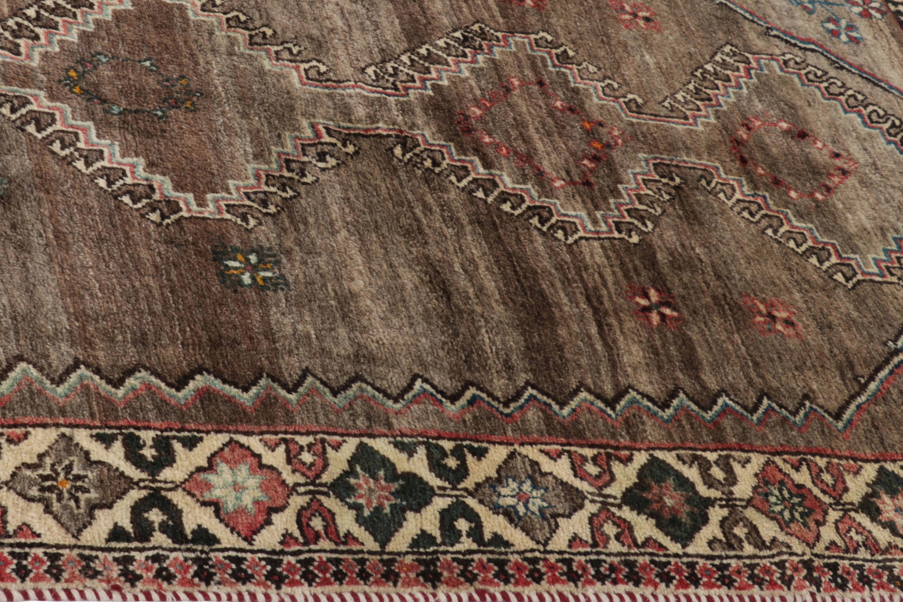 Nicky Kehoe - Geometric Medallion Rug 3’11 X 6’5
