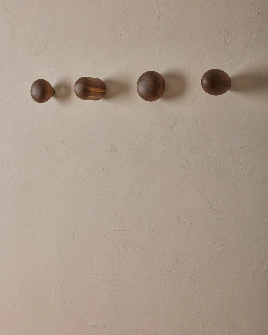 Lostine - Liam Walnut Wall Peg