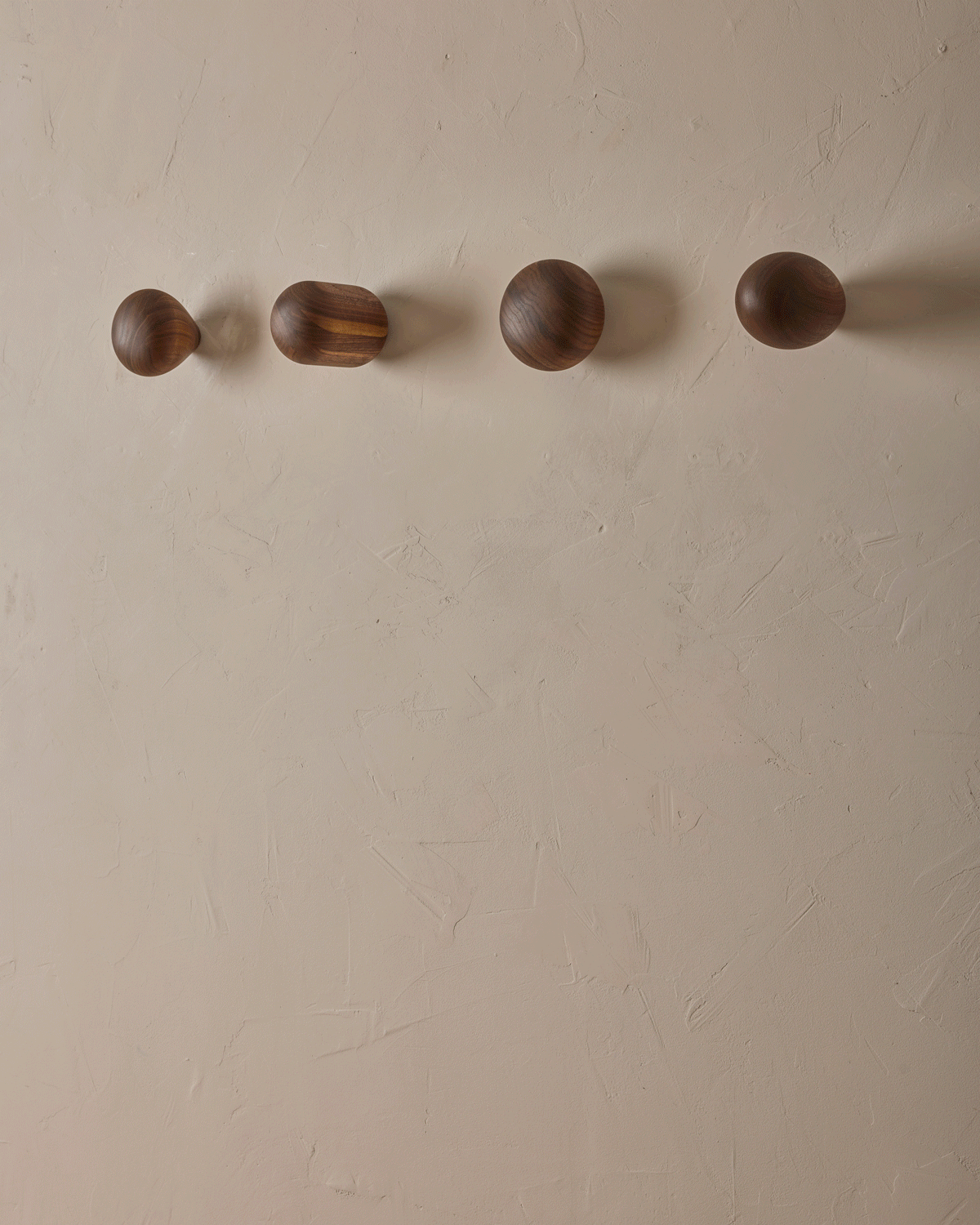 Lostine - Liam Walnut Wall Peg