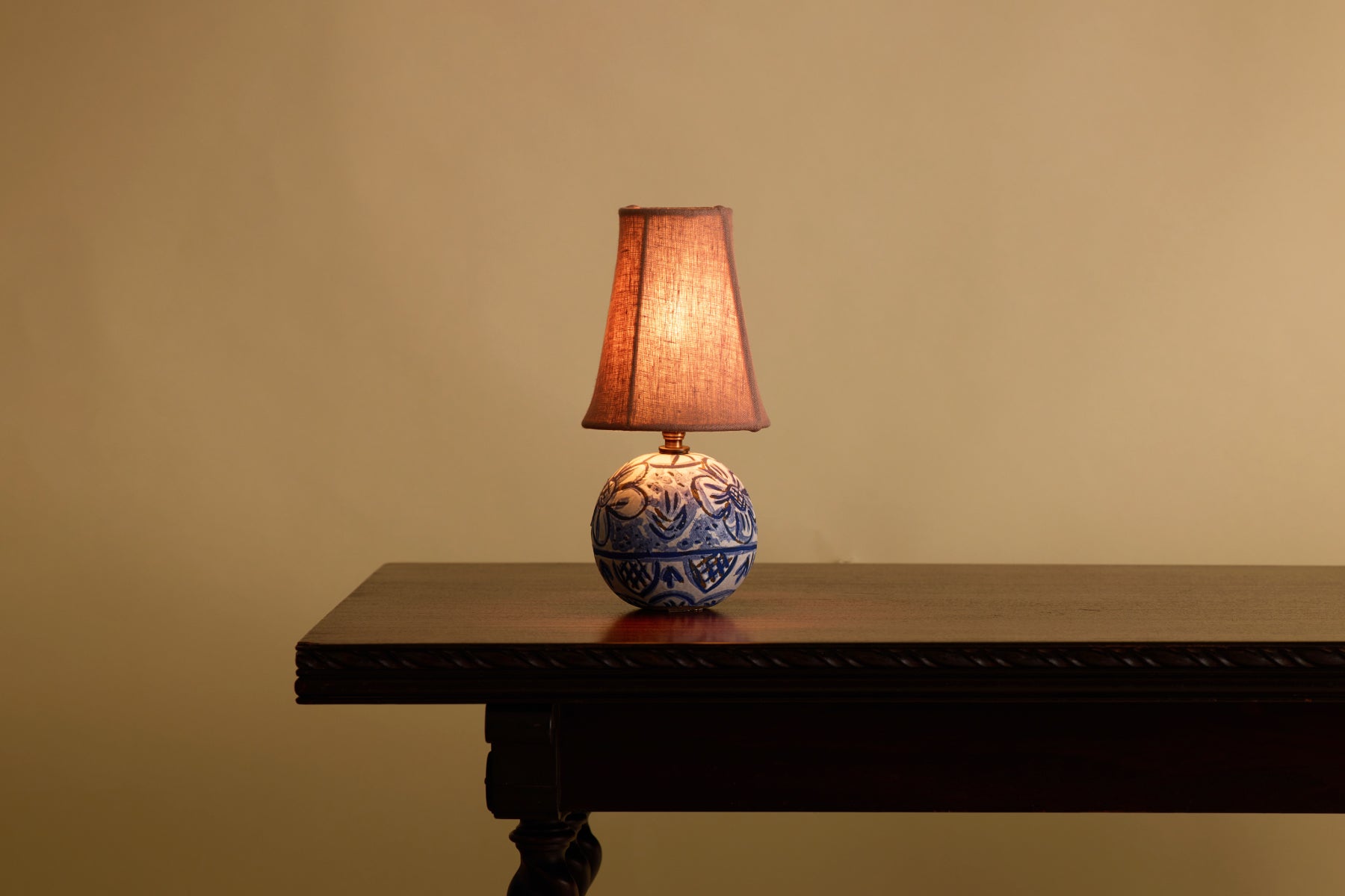 Nicky Kehoe - Perla Lamp