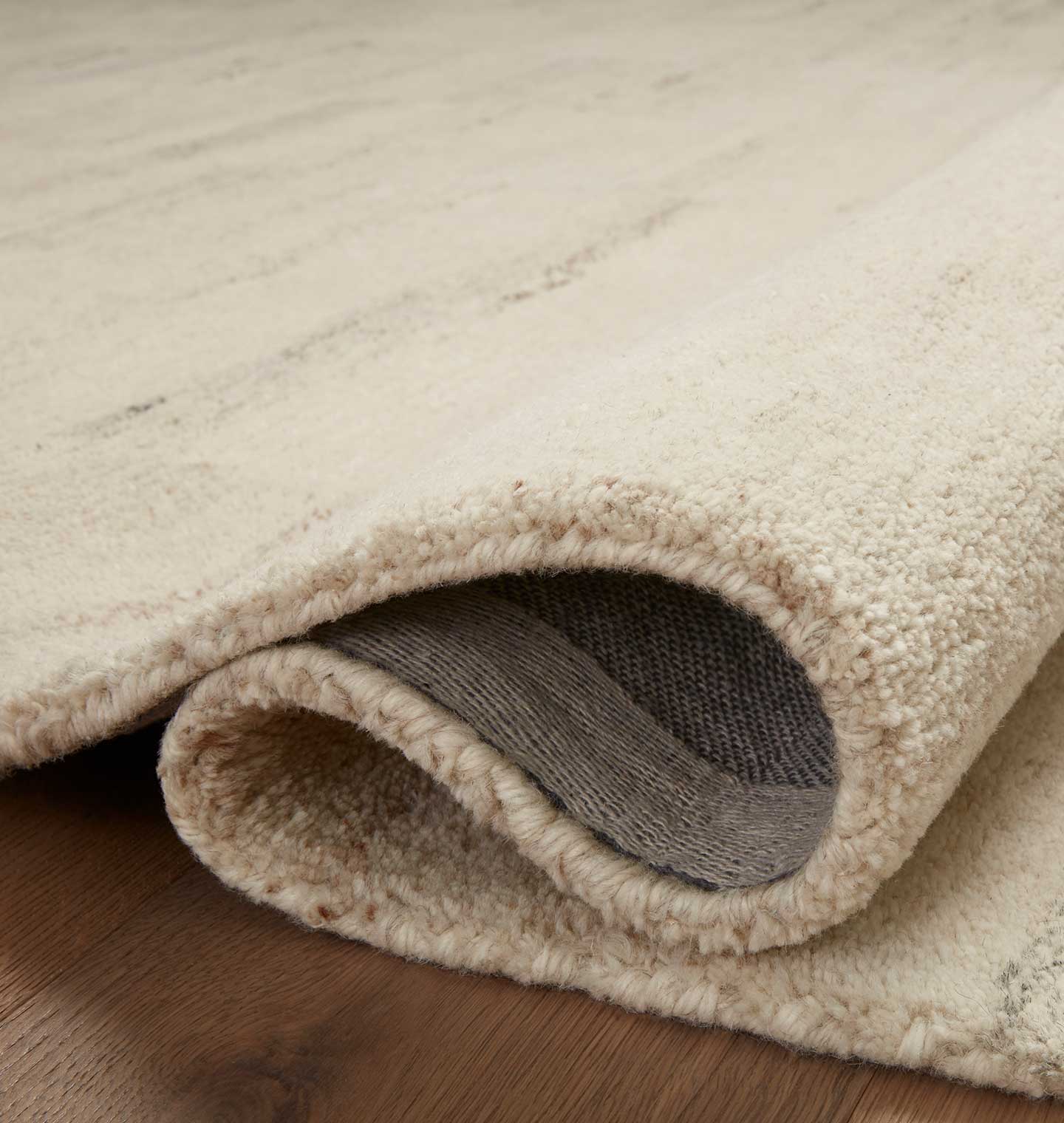 Amber Interiors - Rocky ROC - 03 Natural / Fog Area Rug