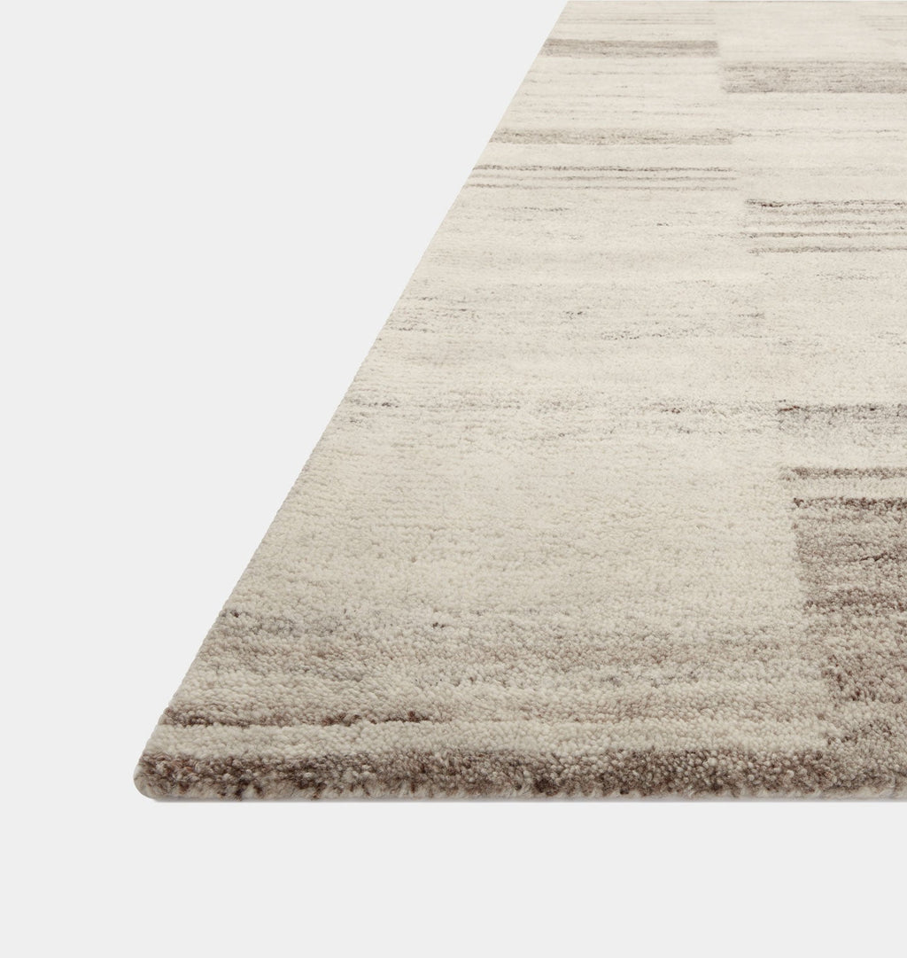 Amber Interiors - Rocky ROC - 04 Ivory / Dove Area Rug