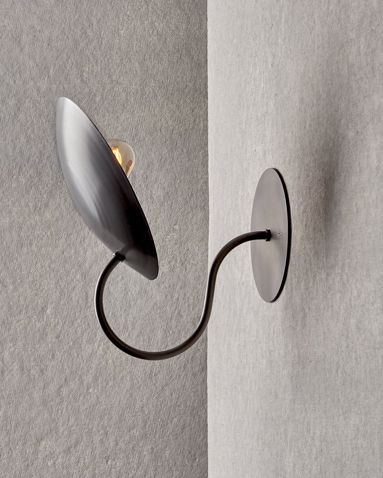 RTO Lighting - ARLO SCONCE