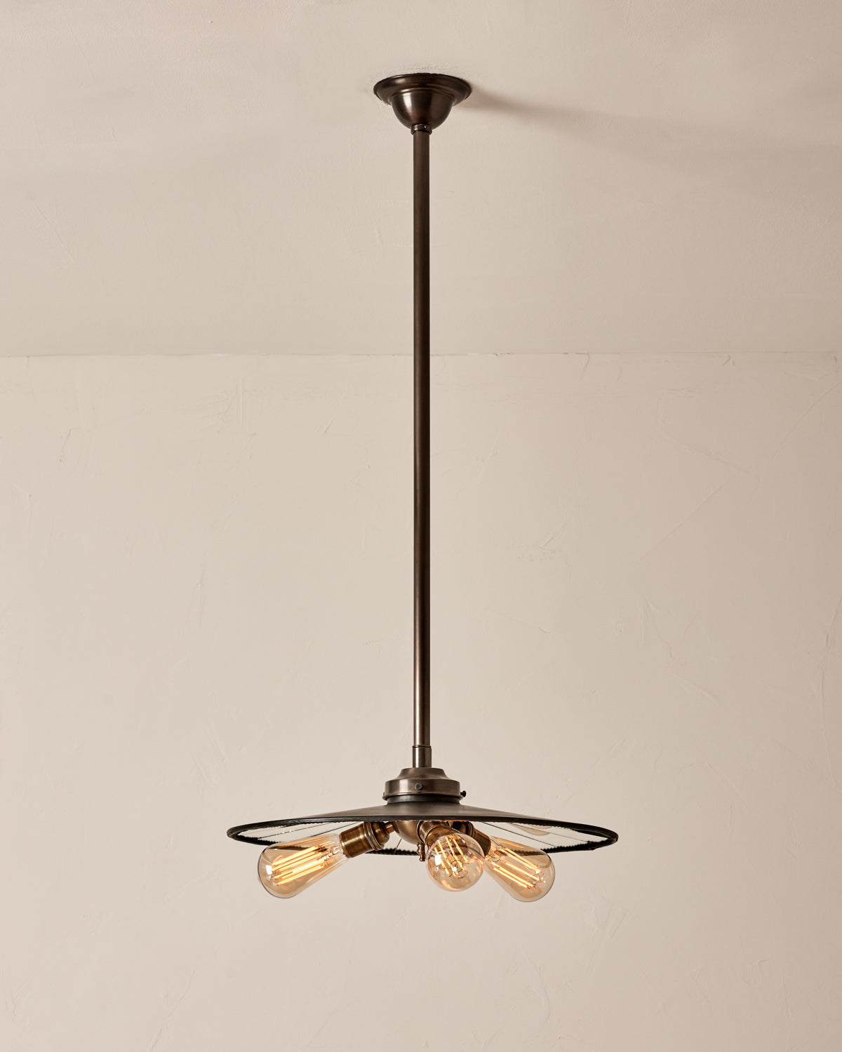 RTO Lighting - CLASSIC MIRROR OPERATING LIGHT - 18"