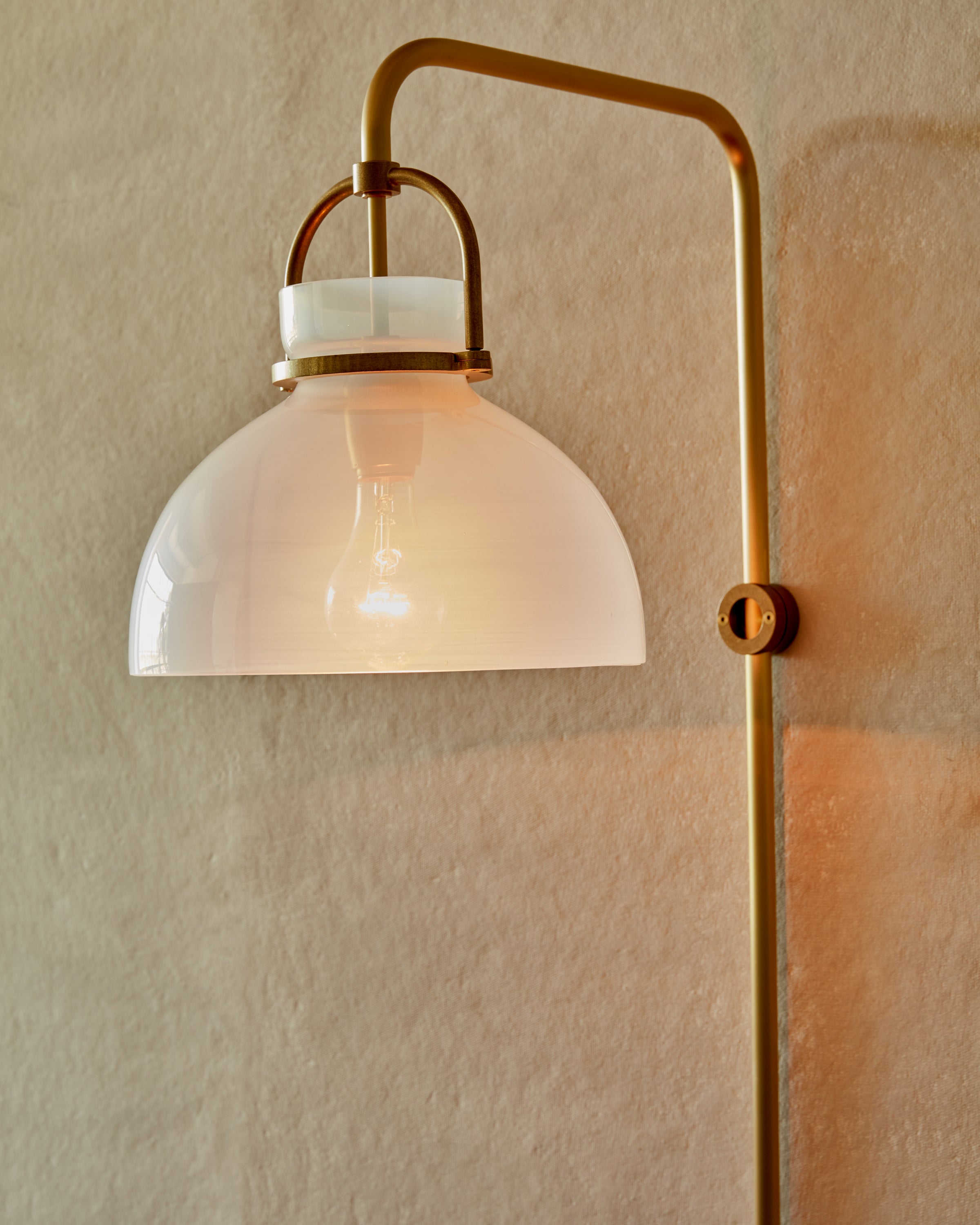 RTO Lighting - RUTH SCONCE