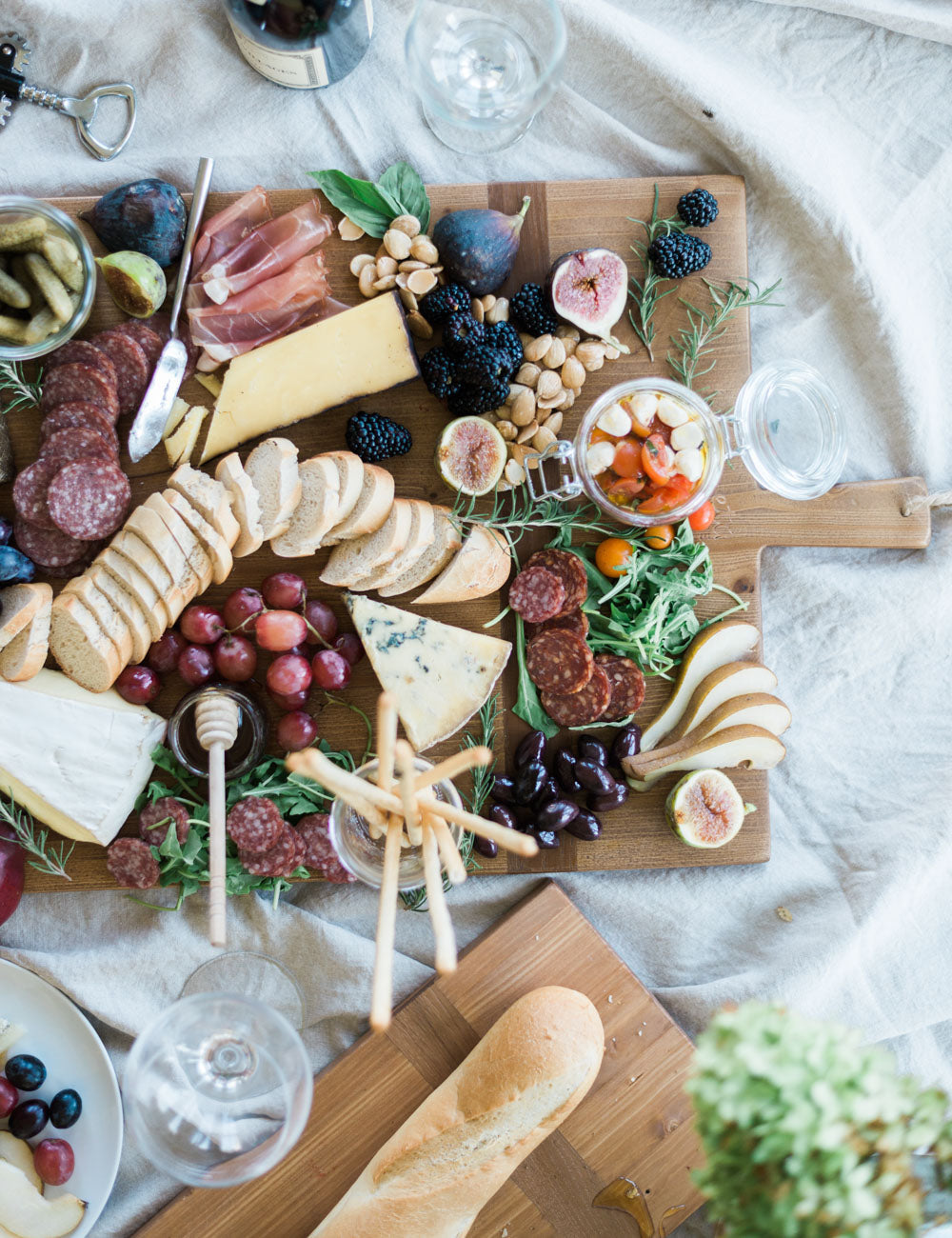Lulu and Georgia - Handcrafted Rectangular Pine Charcuterie Board by etúHOME