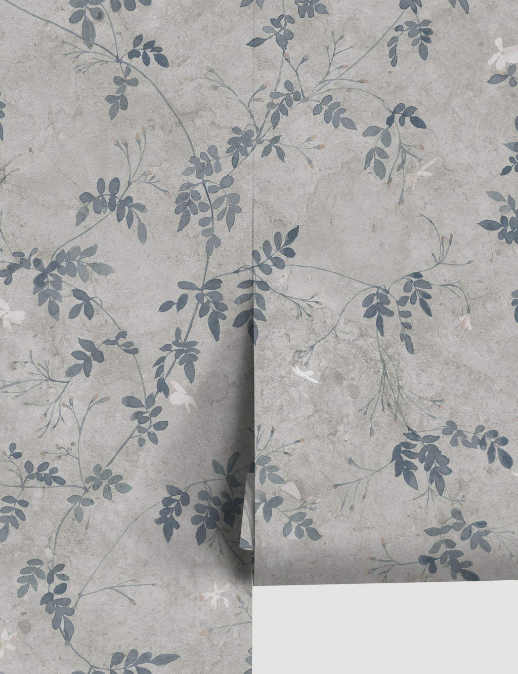 Lulu and Georgia - Scalamandre Irene Wallpaper by Sandberg