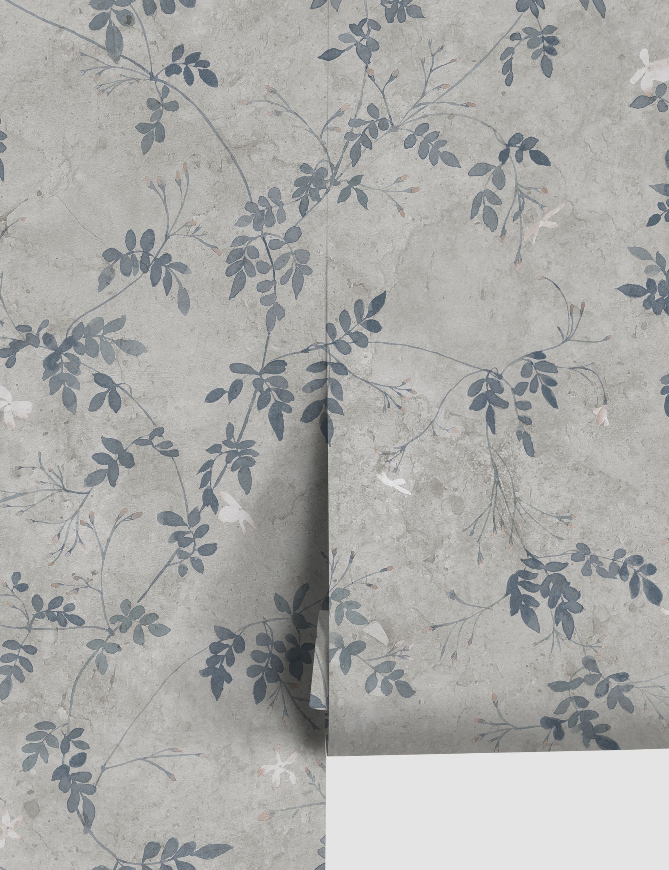 Lulu and Georgia - Scalamandre Irene Wallpaper by Sandberg