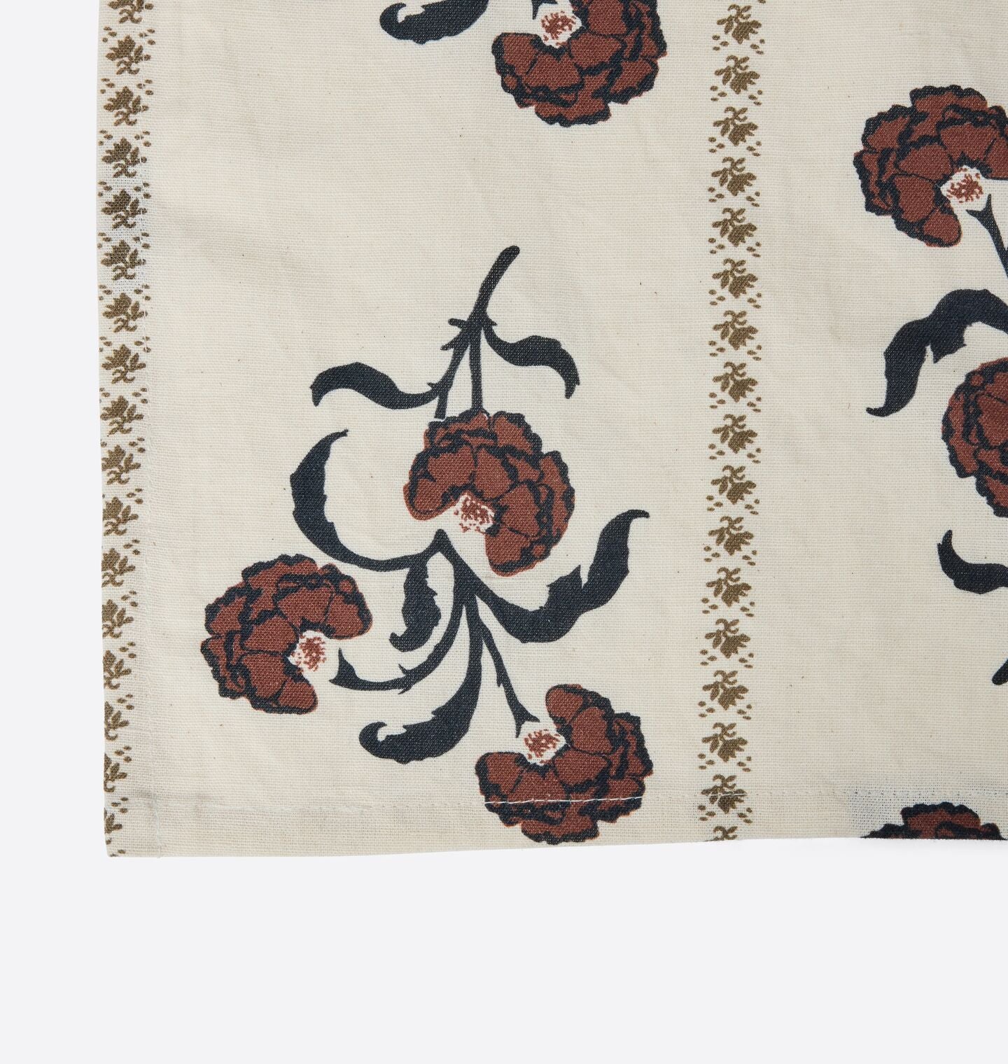 Amber Interiors - Lucia Shower Curtain
