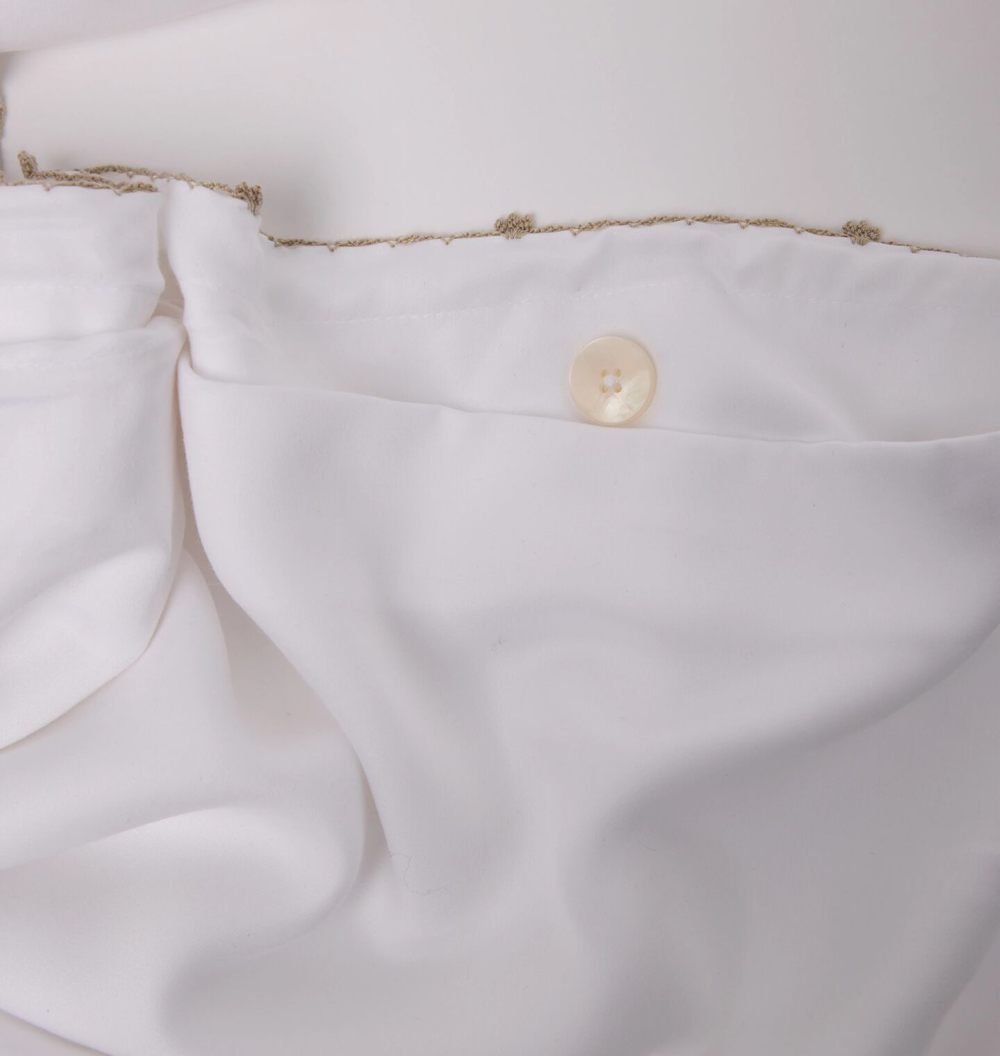 Amber Interiors - Loom Duvet and Sham Bundle