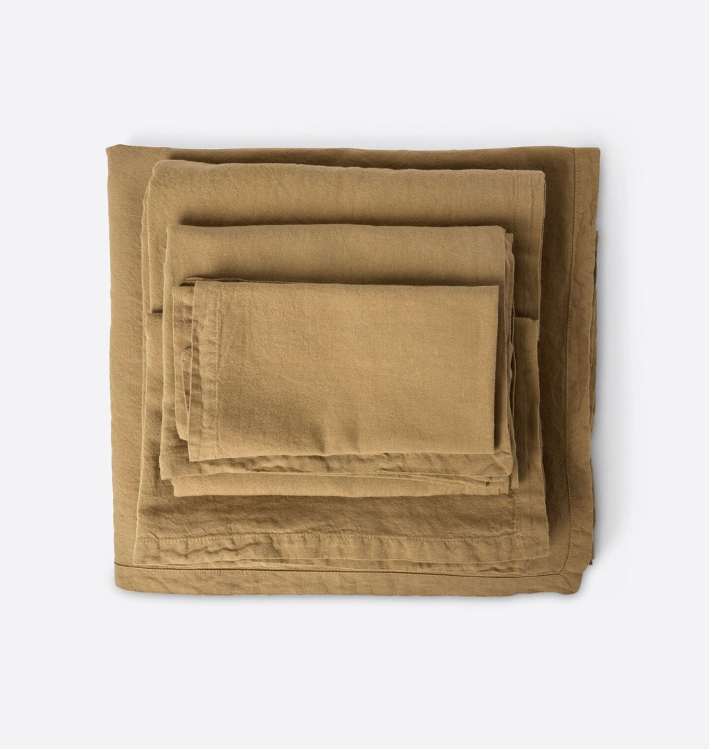 Amber Interiors - Celia Tablecloth