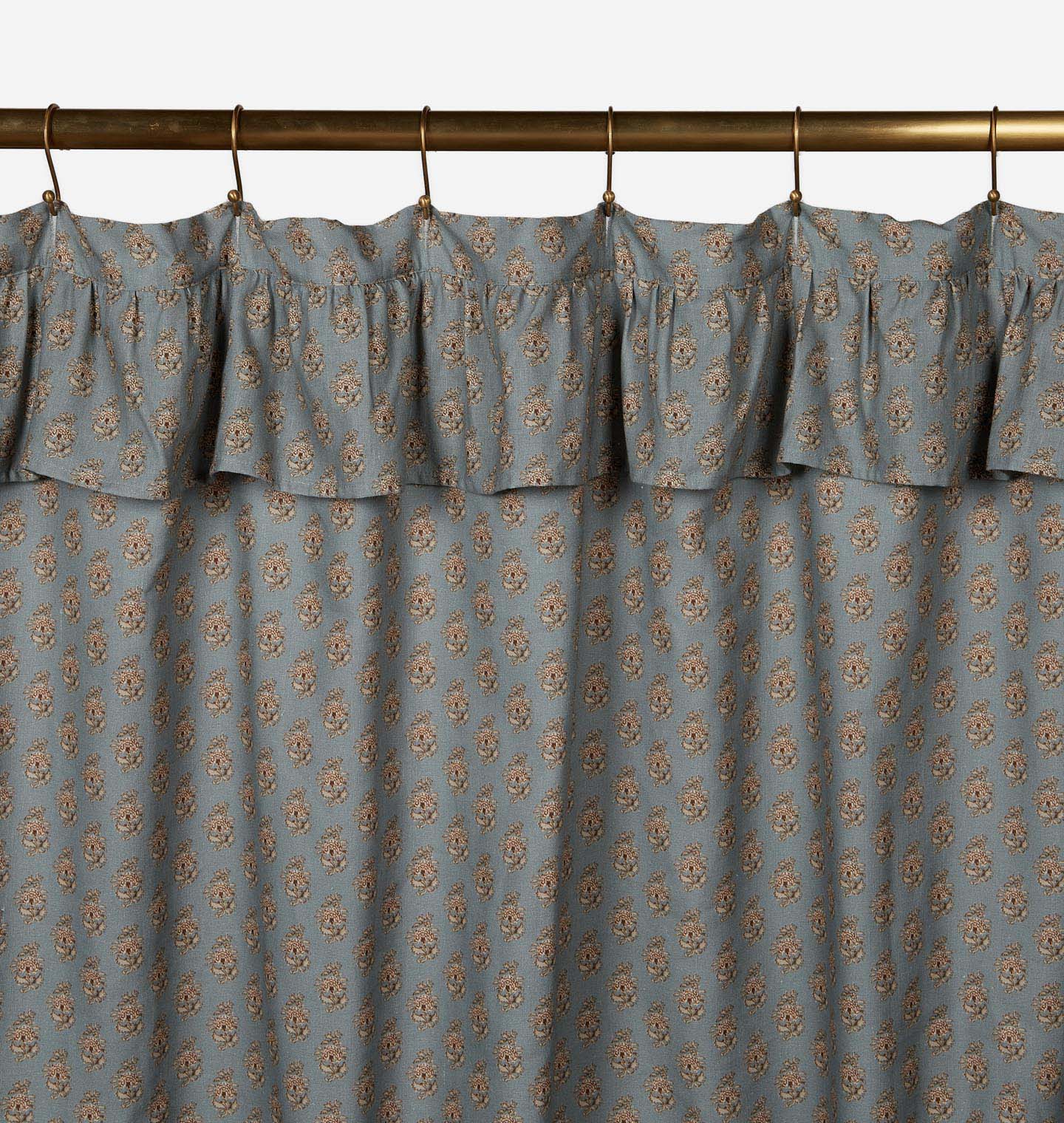 Amber Interiors - Paisley Shower Curtain