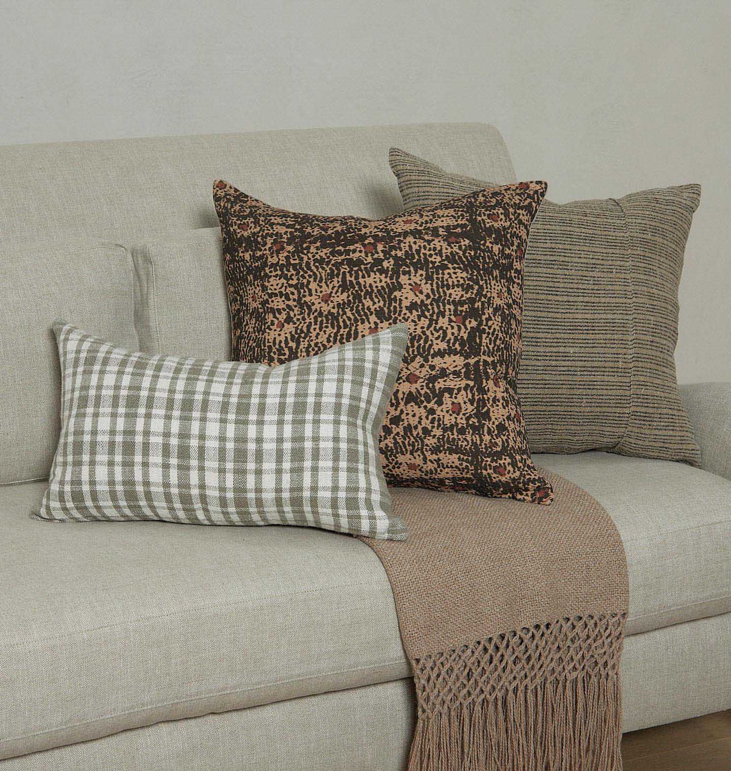 Amber Interiors - Pillow Bundle SAI.II