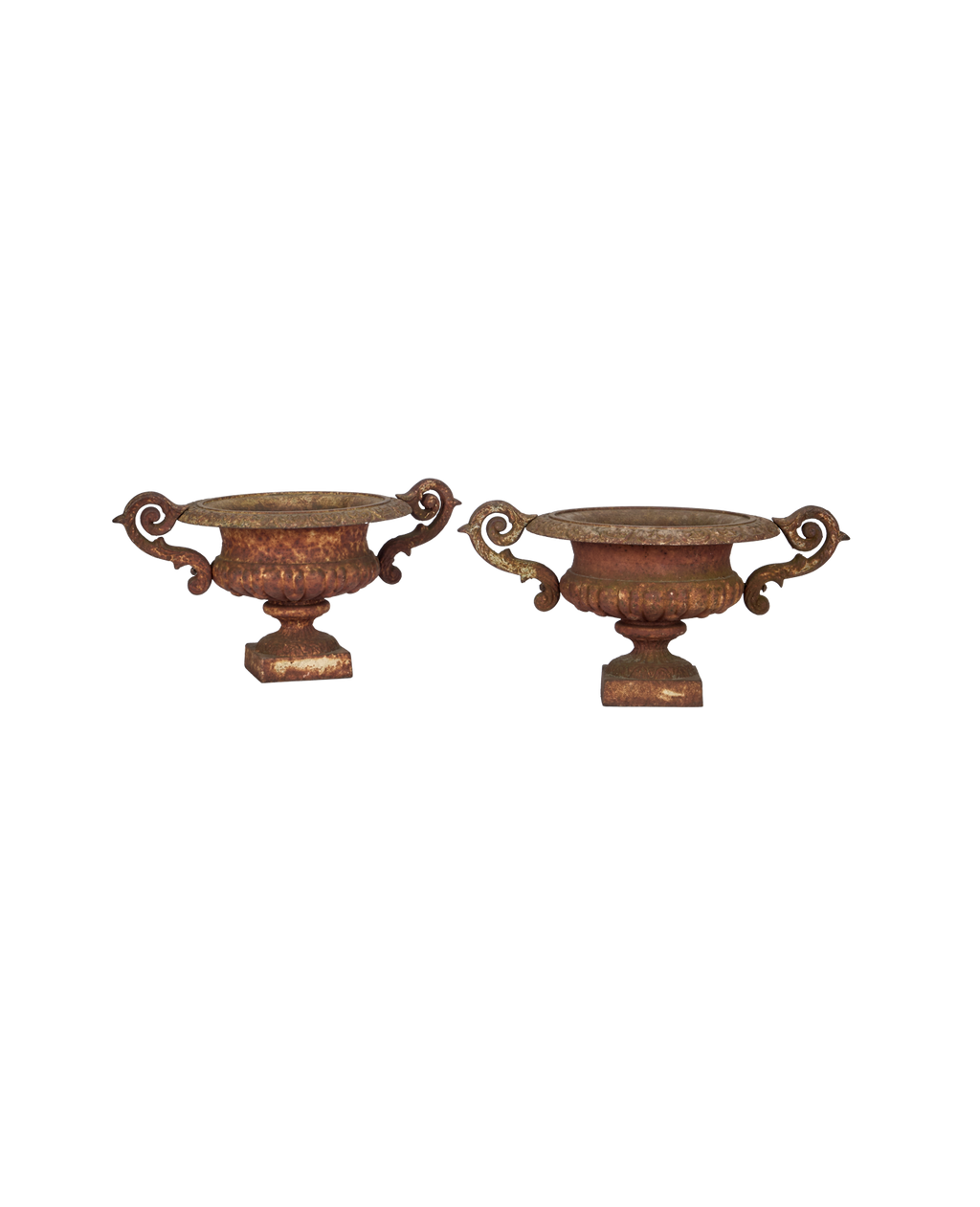 Olive Ateliers - Cast Iron Urn - Handle