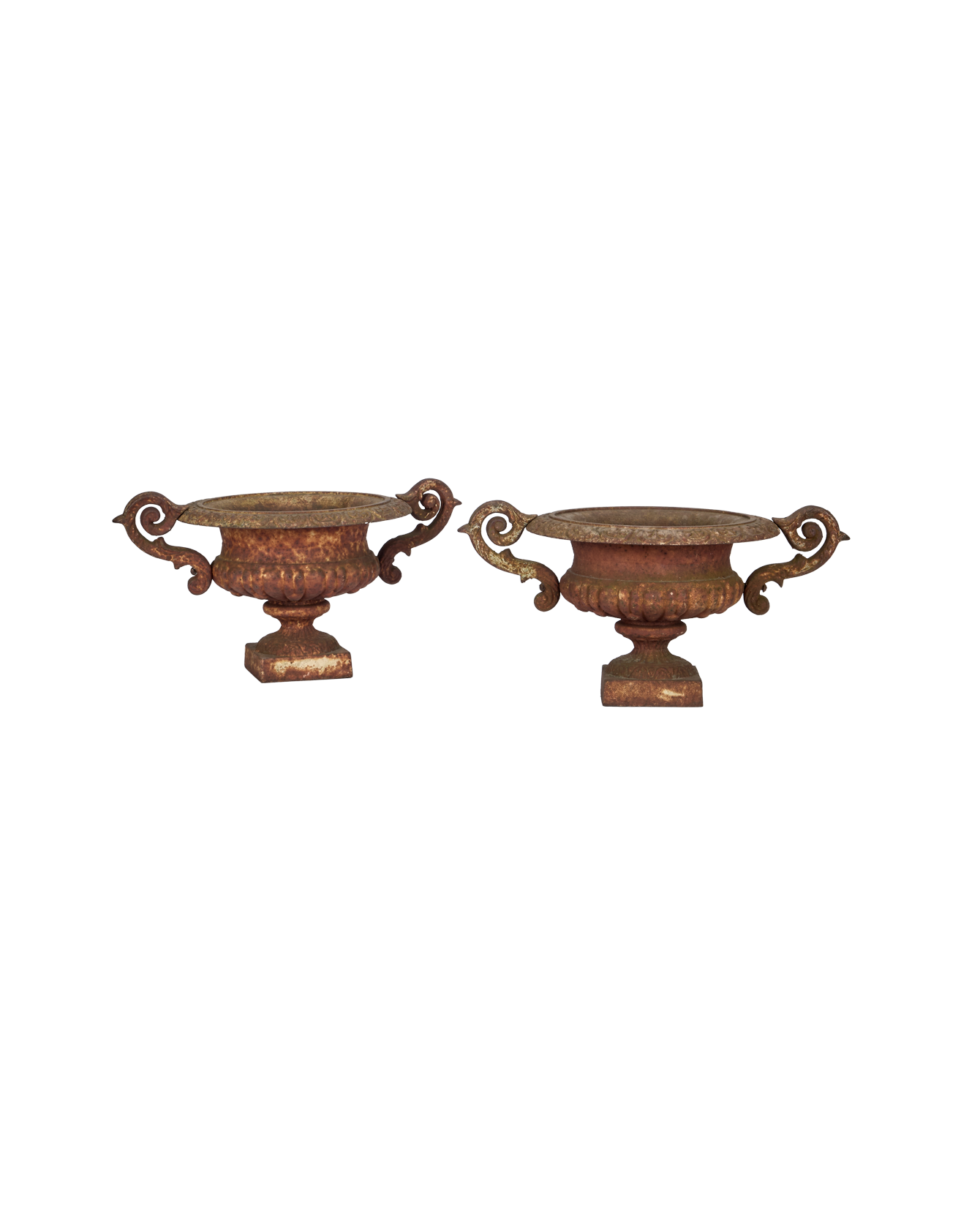 Olive Ateliers - Cast Iron Urn - Handle