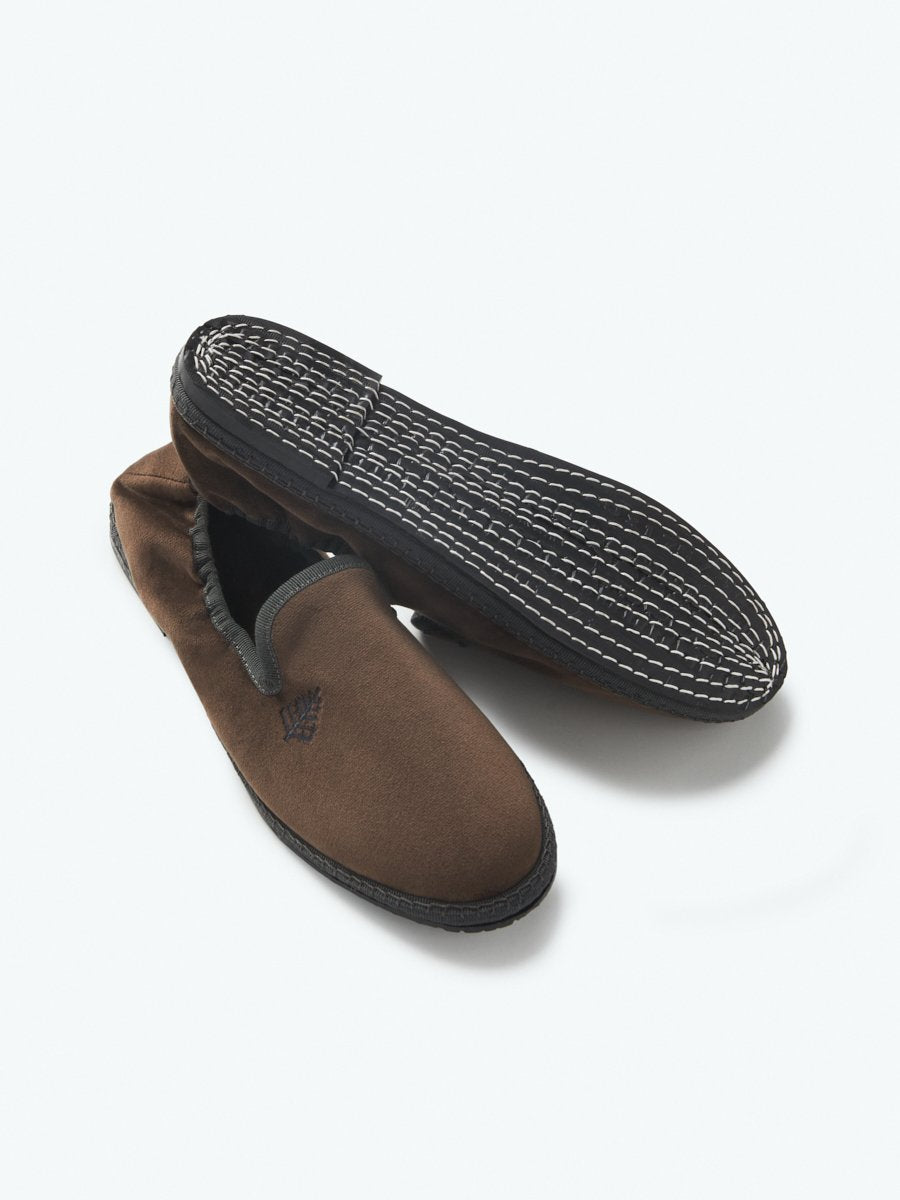 Four Seasons - Velvet Slippers