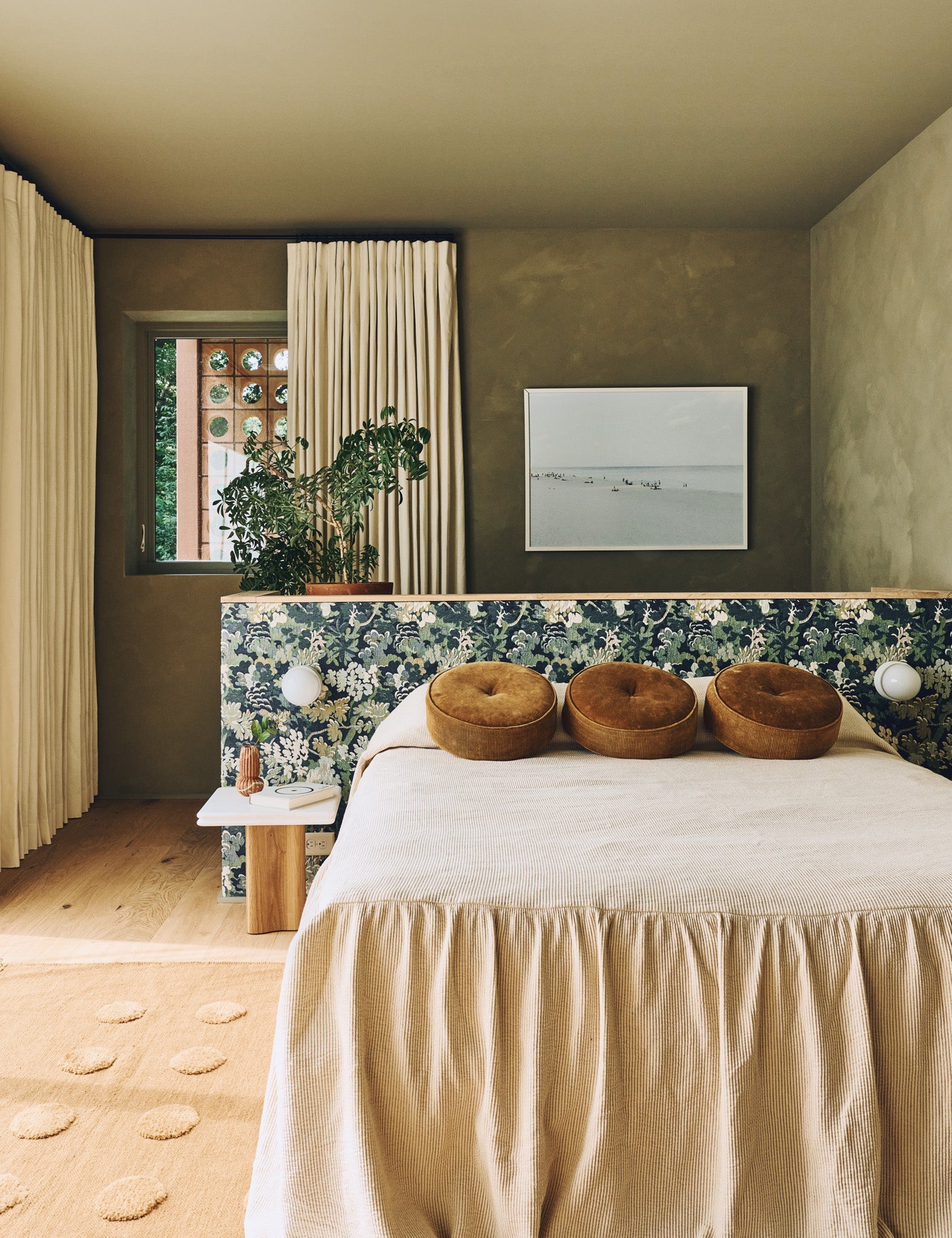 Lulu and Georgia - Vekki Cotton Bedspread by Sarah Sherman Samuel