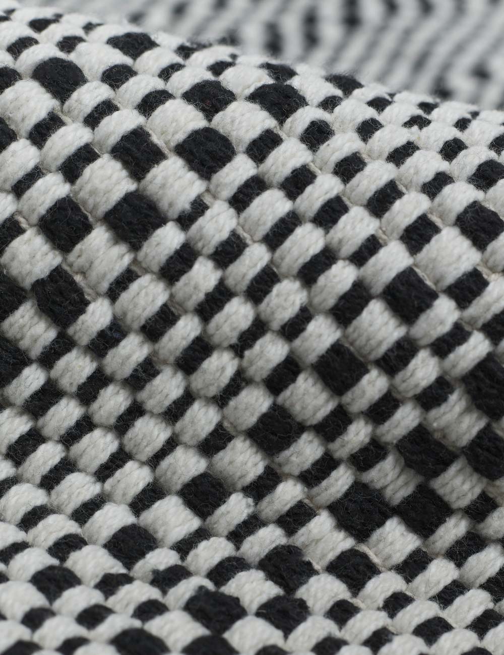 Lulu and Georgia - Saskia Mat