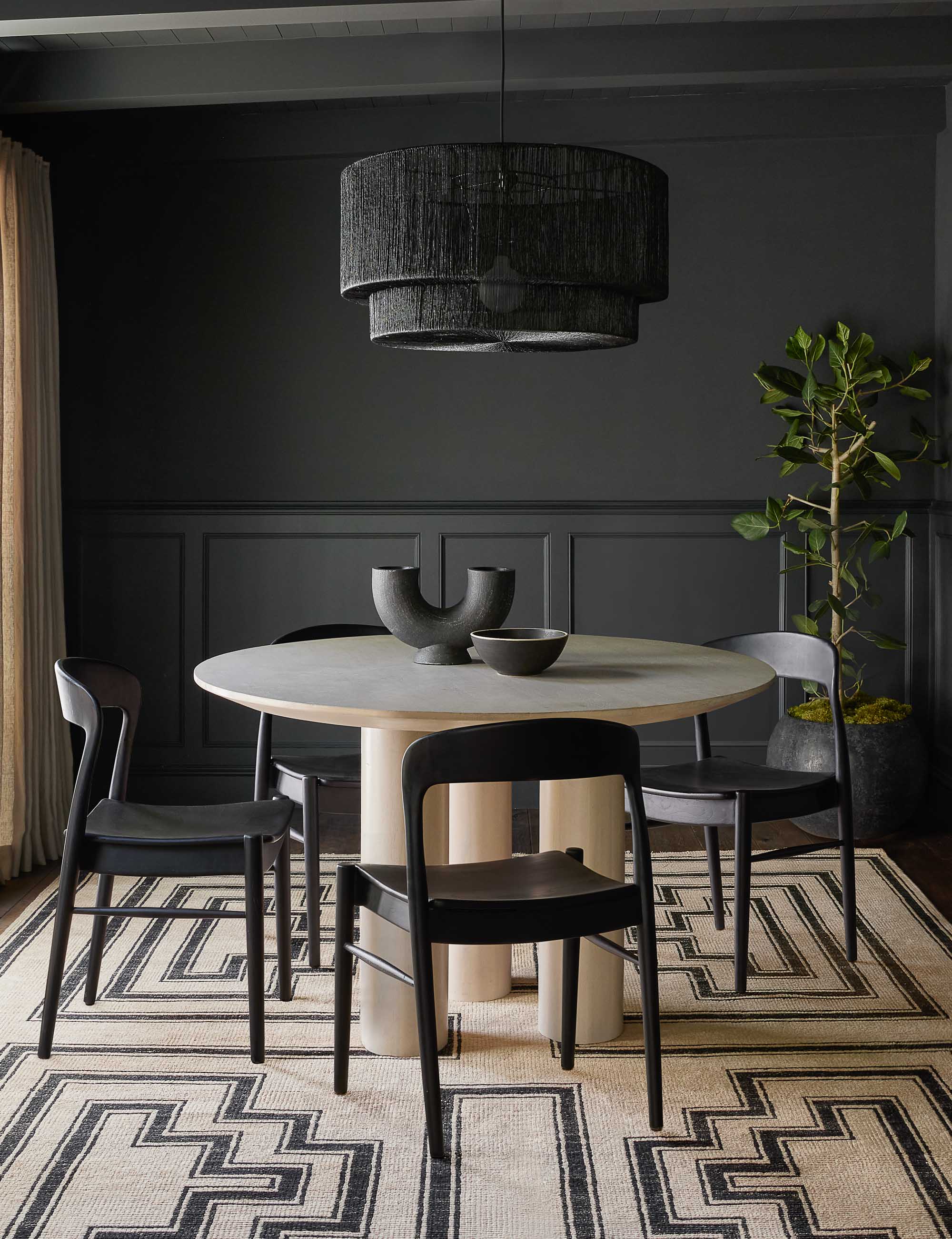 Lulu and Georgia - Mojave Round Dining Table