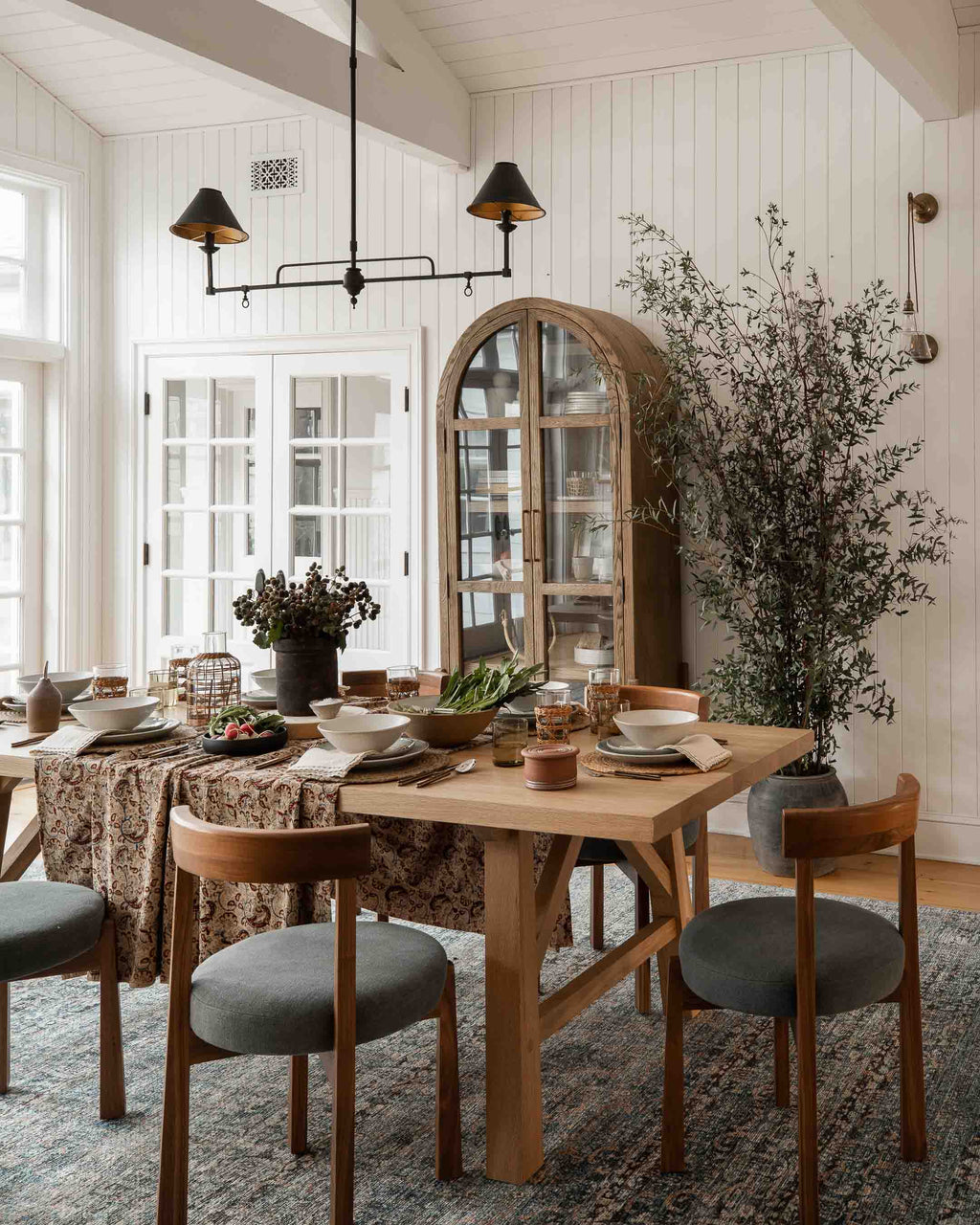 Amber Interiors - Blackburn Chandelier