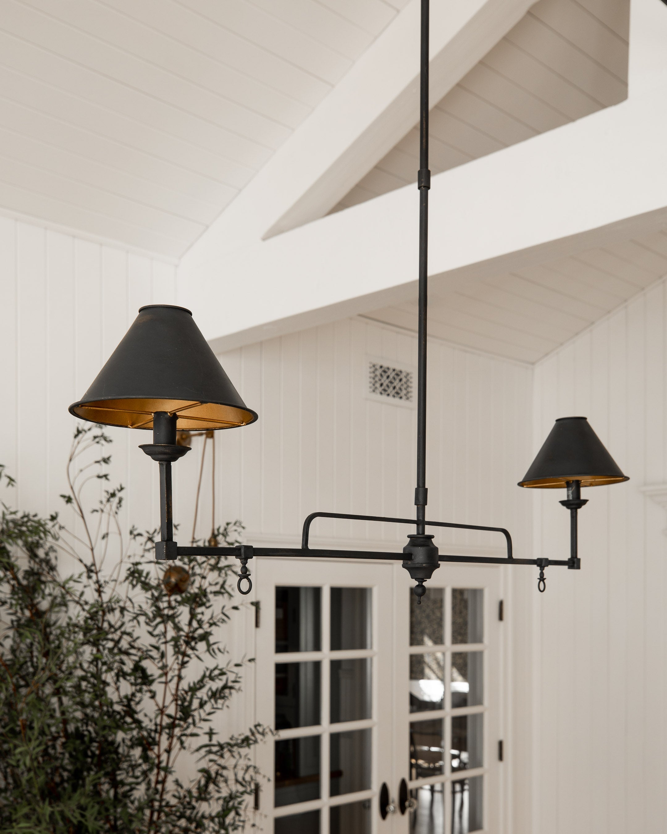 Amber Interiors - Blackburn Chandelier