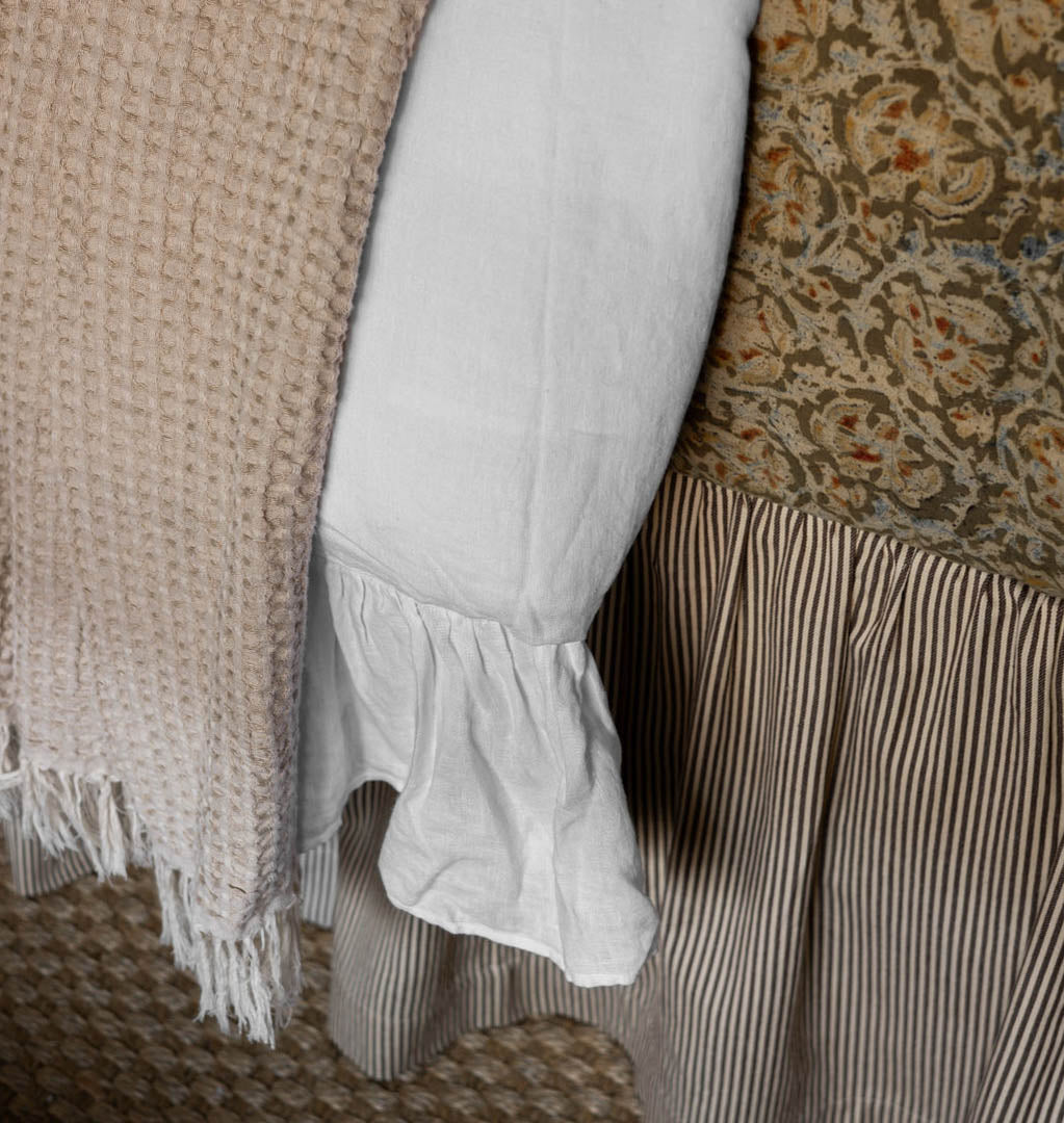 Amber Interiors - Farmhouse Bed Skirt
