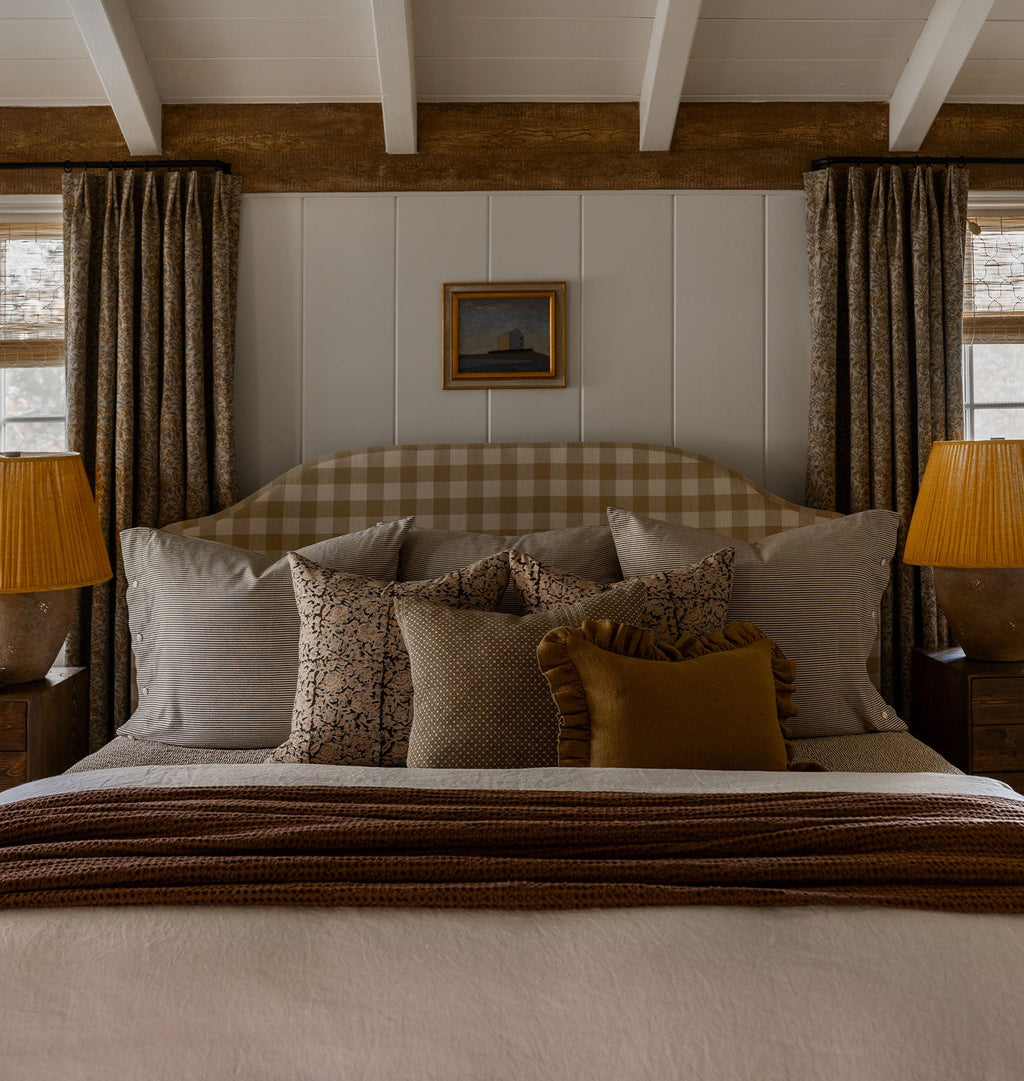 Amber Interiors - Hearst Bed