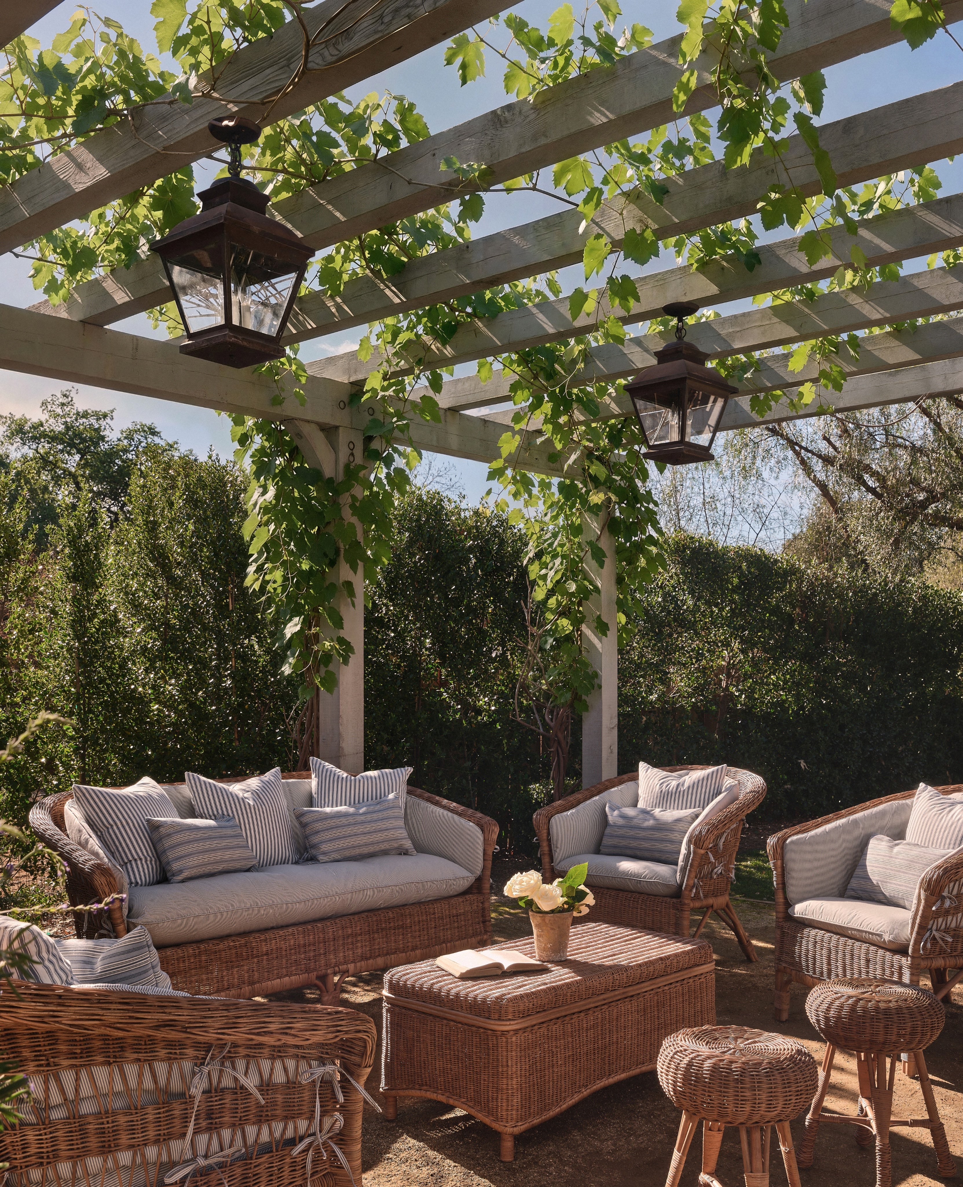 Olive Ateliers - Sanctuary Rattan Sofa - Bayside Stripe