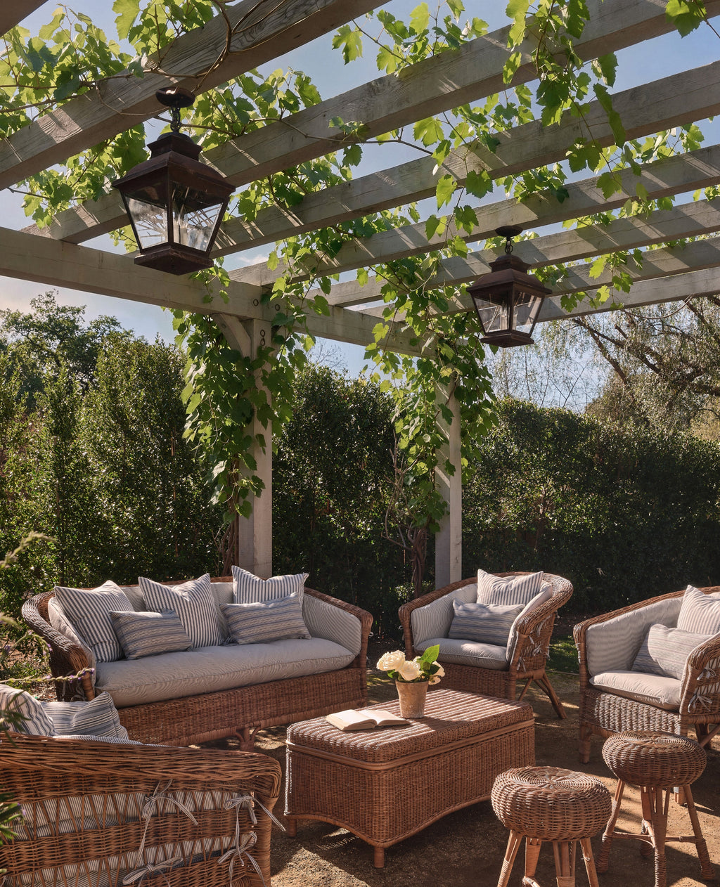 Olive Ateliers - Sanctuary Rattan Loveseat - Bayside Stripe