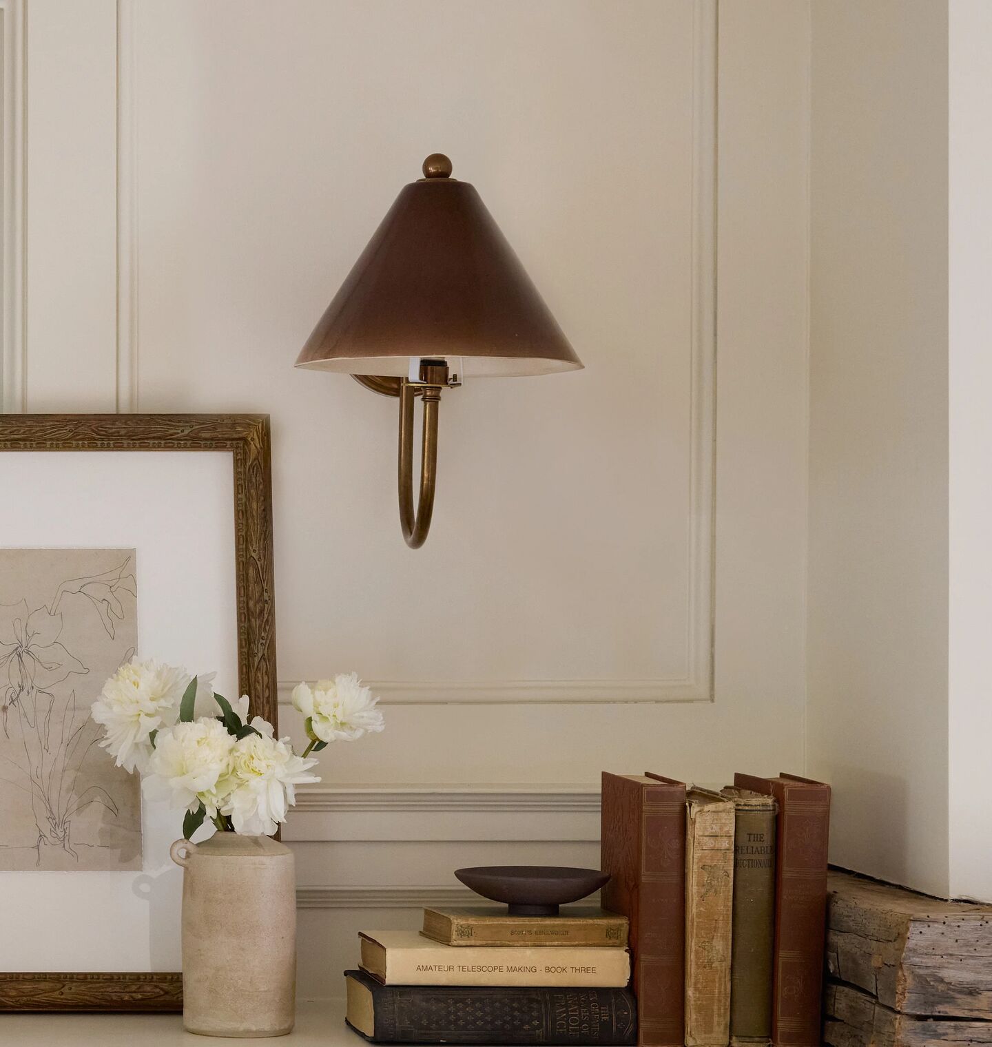 Amber Interiors - Tilia Ceramic Wall Light