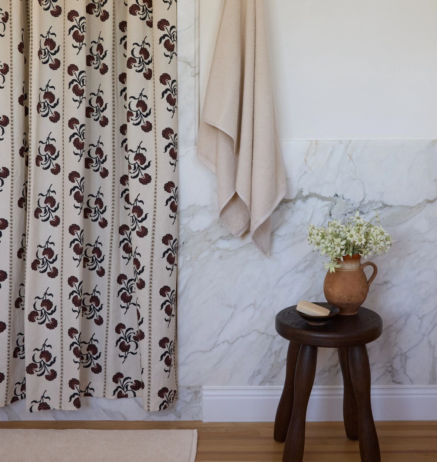 Amber Interiors - Lucia Shower Curtain