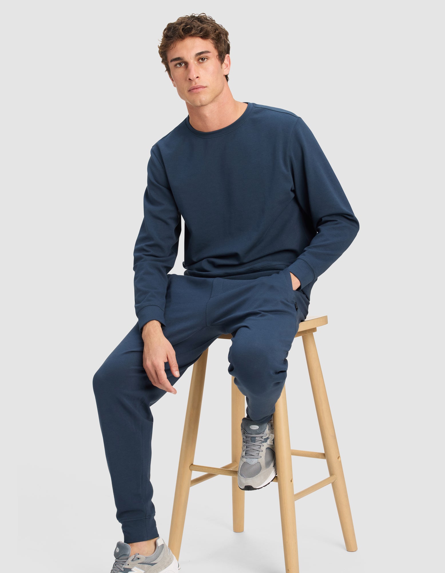 Cozy Earth - Men's StretchTech Crewneck & Jogger Set