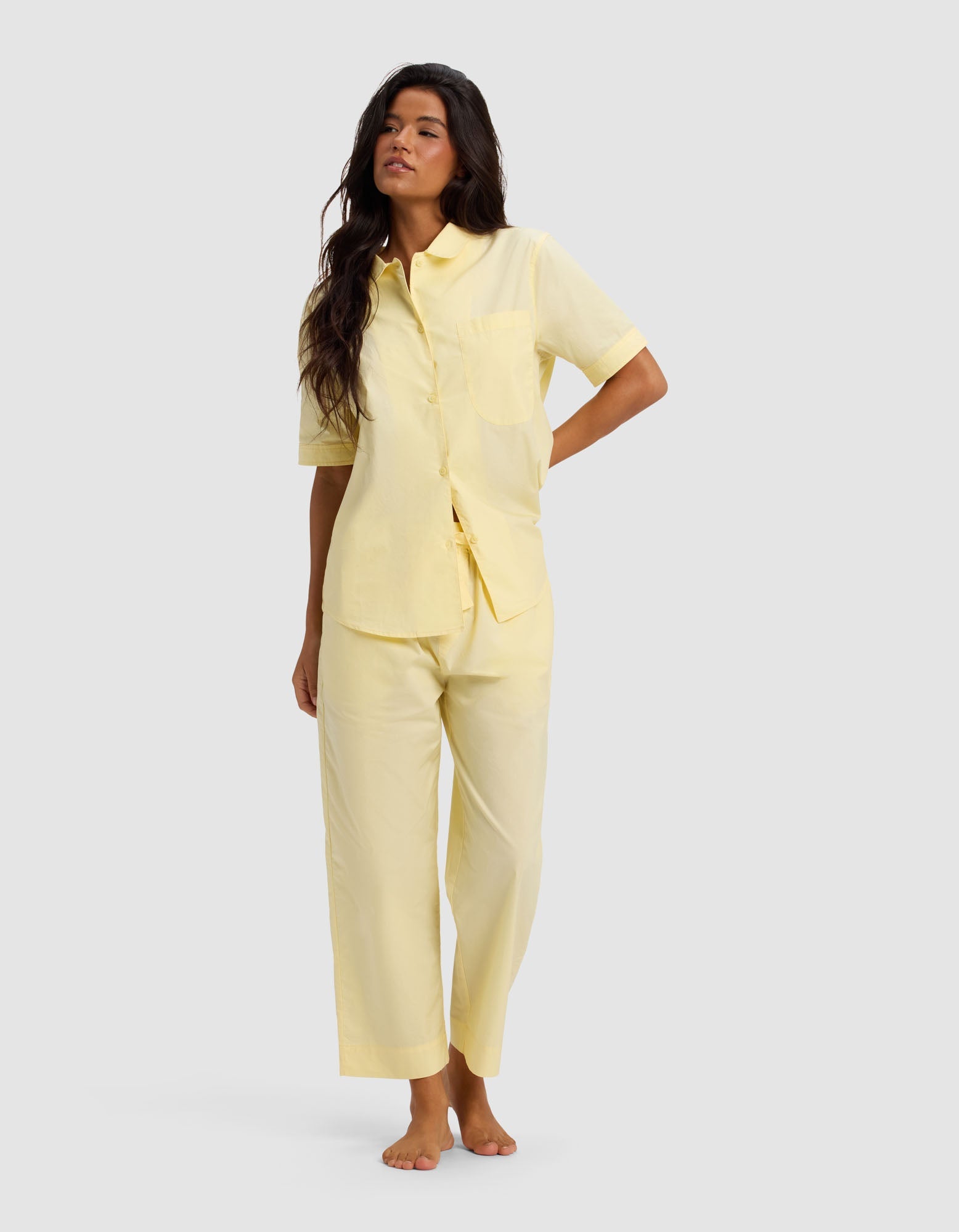 Cozy Earth - Women's Sutton Short Sleeve & Cropped Pajama Pant Set