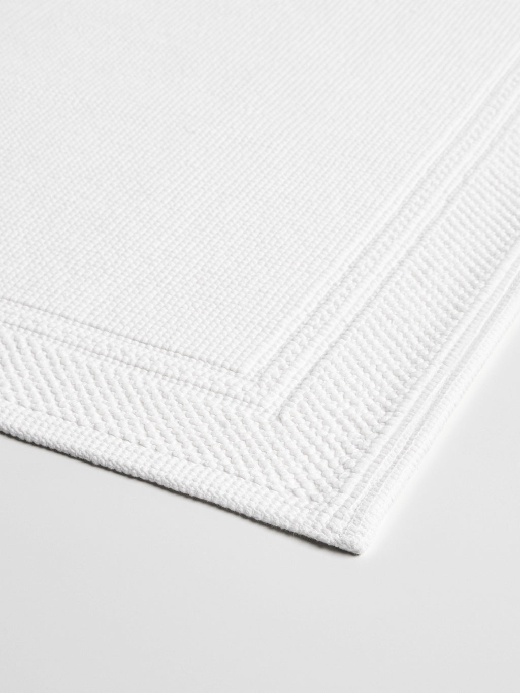Four Seasons - Woven Bath Mat