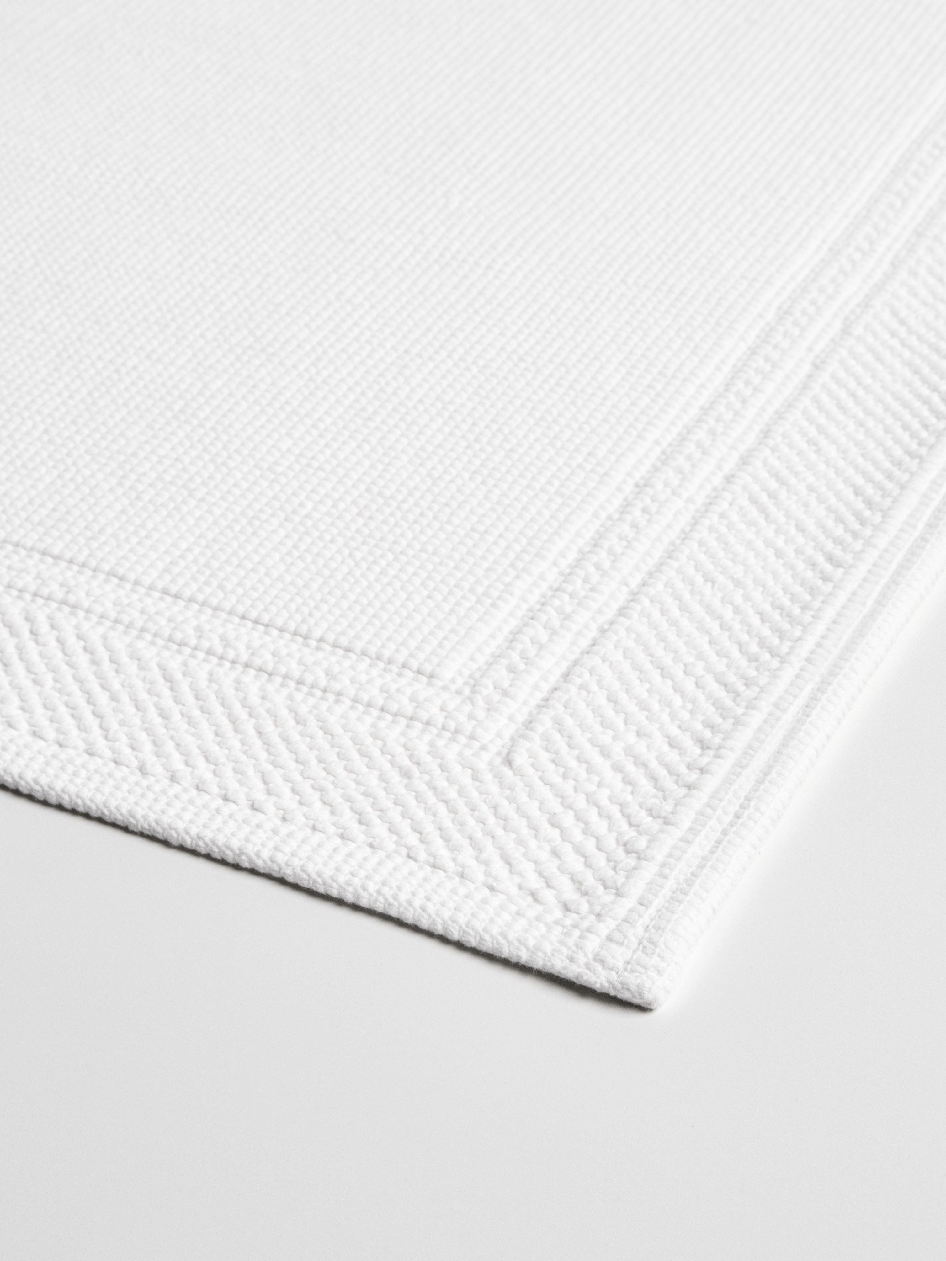 Four Seasons - Woven Bath Mat