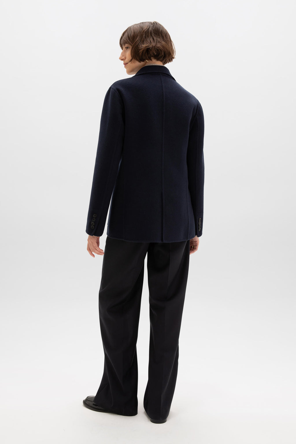 Johnstons of Elgin - Classic Navy Cashmere Blazer