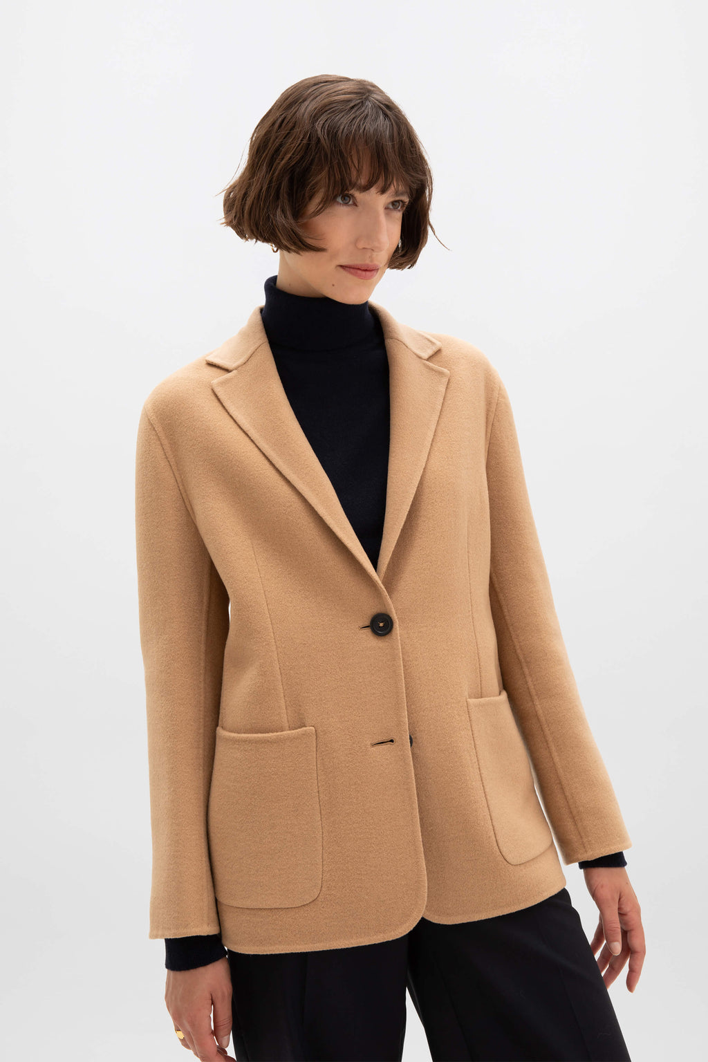 Johnstons of Elgin - Classic Camel Cashmere Blazer