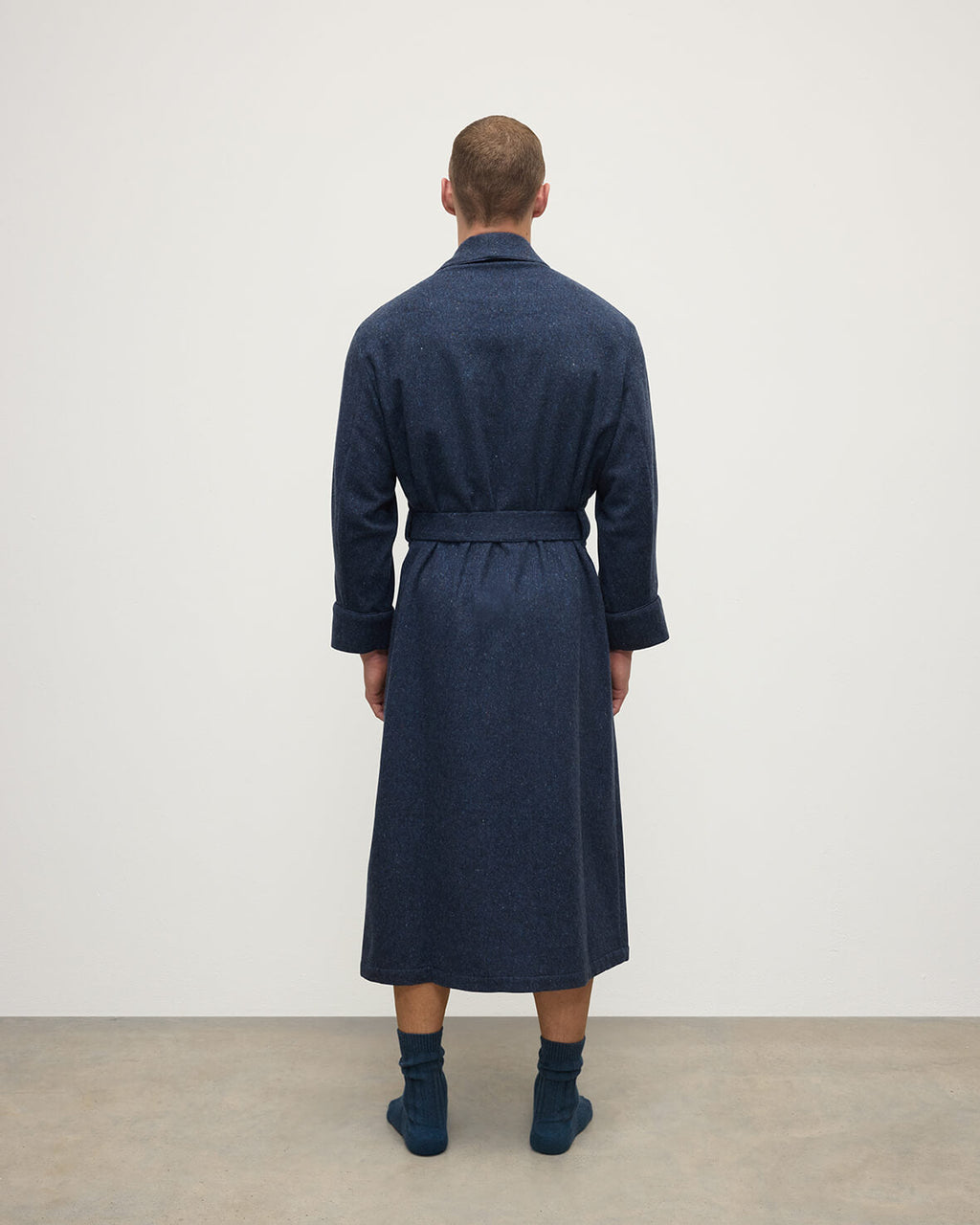 Johnstons of Elgin - Donegal Cashmere Navy Dressing Gown