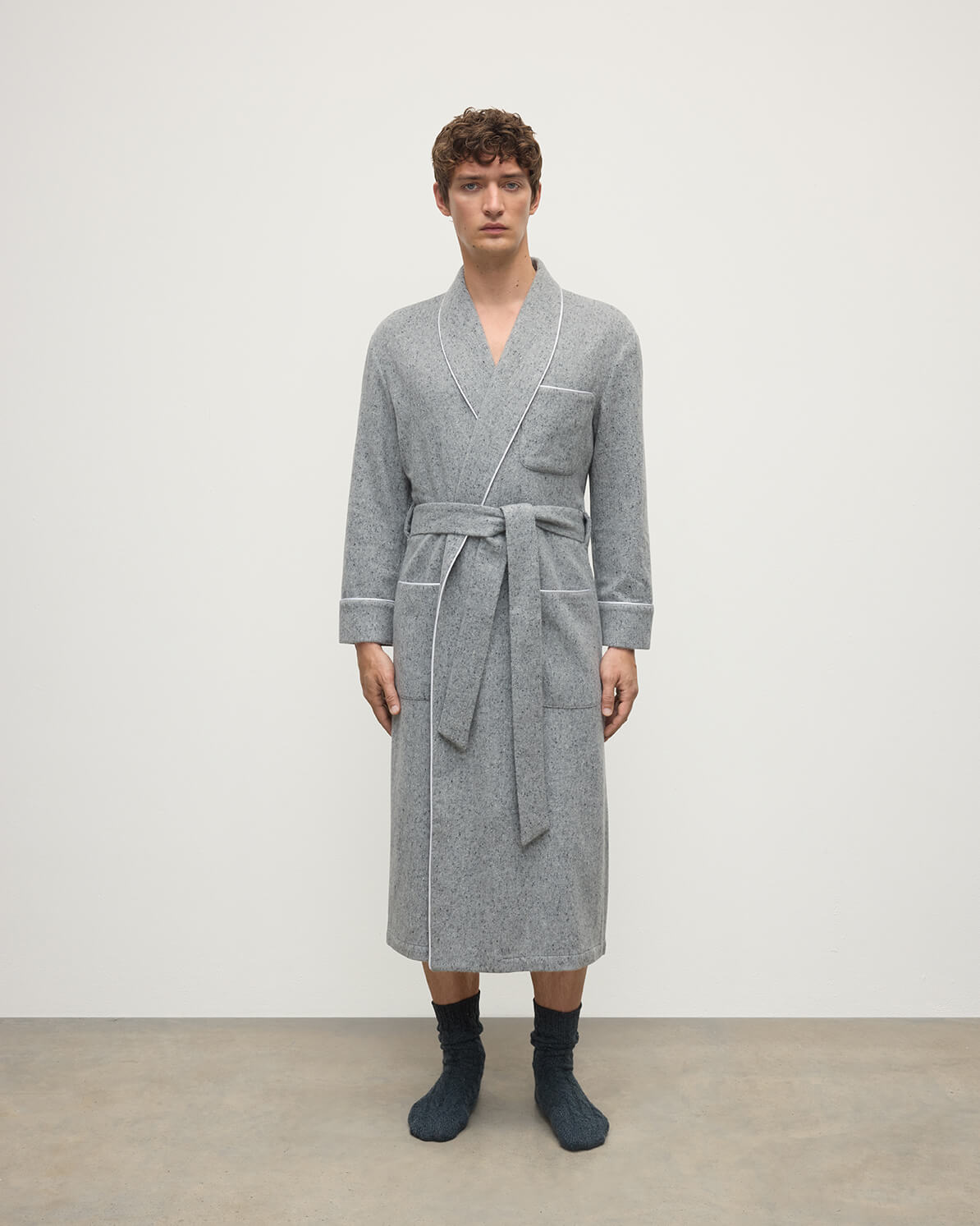 Johnstons of Elgin - Donegal Cashmere Grey Dressing Gown
