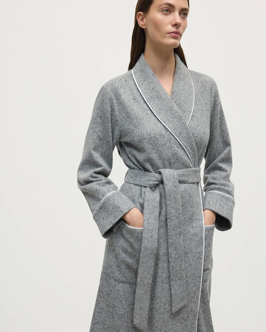 Johnstons of Elgin - Donegal Cashmere Light Grey Dressing Gown