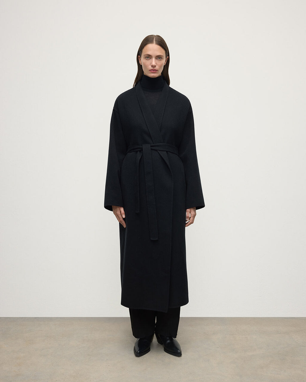 Johnstons of Elgin - Black Cashmere Wrap Coat