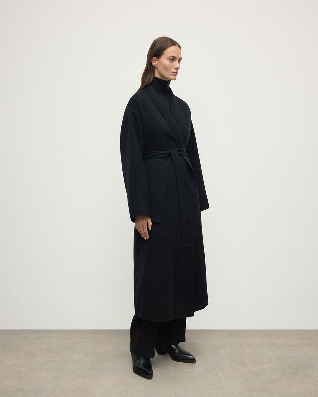 Johnstons of Elgin - Black Cashmere Wrap Coat