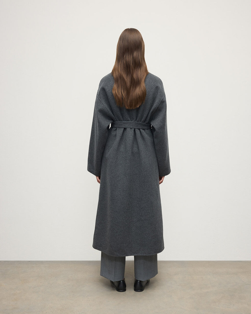 Johnstons of Elgin - Mid Grey Cashmere Wrap Coat