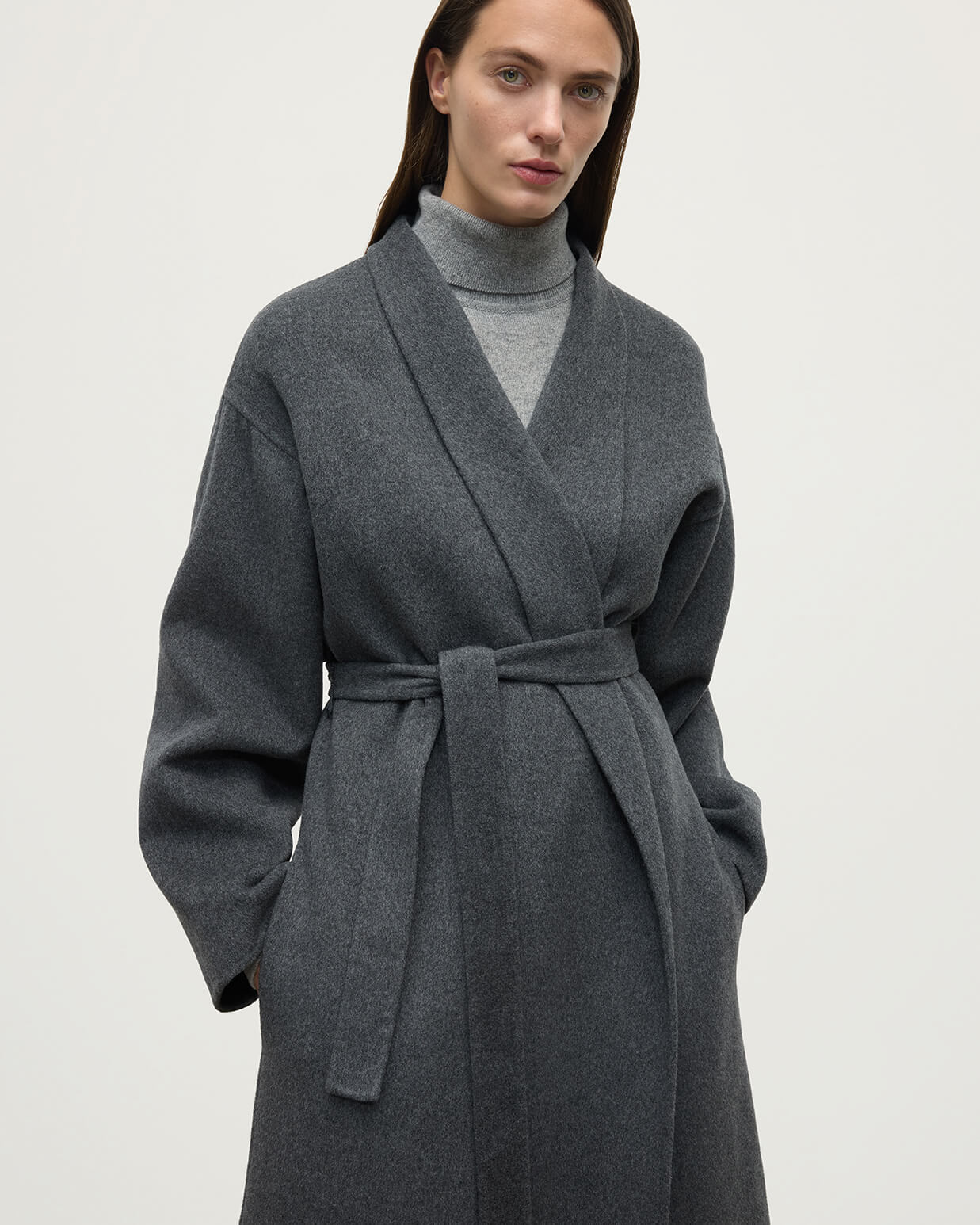 Johnstons of Elgin - Mid Grey Cashmere Wrap Coat