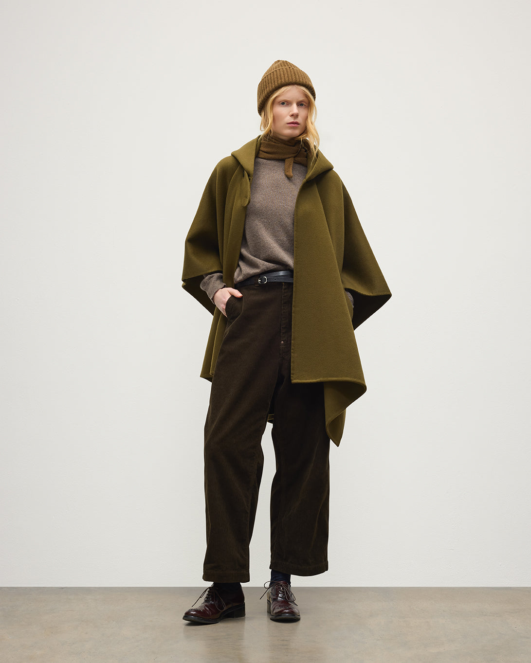 Johnstons of Elgin - Hoolie Olive Green Hooded Cashmere Cape