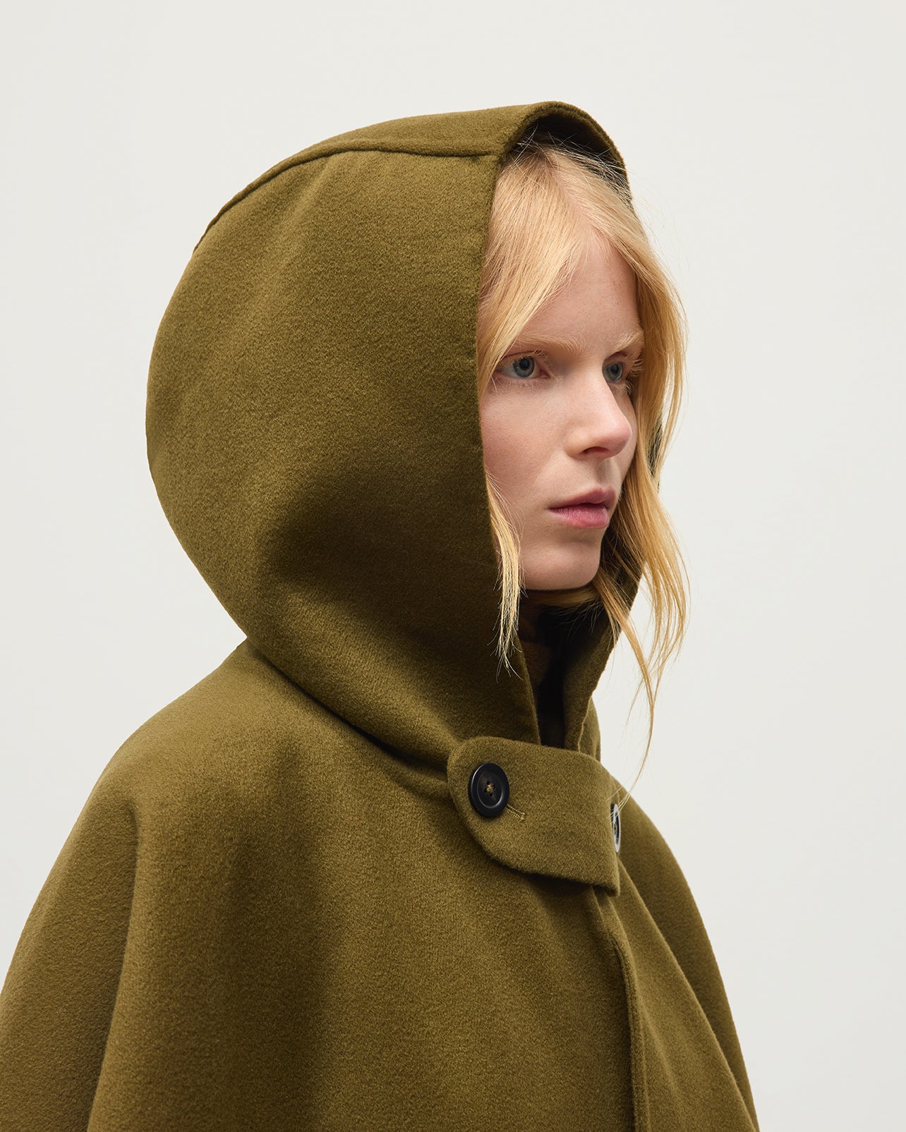 Johnstons of Elgin - Hoolie Olive Green Hooded Cashmere Cape