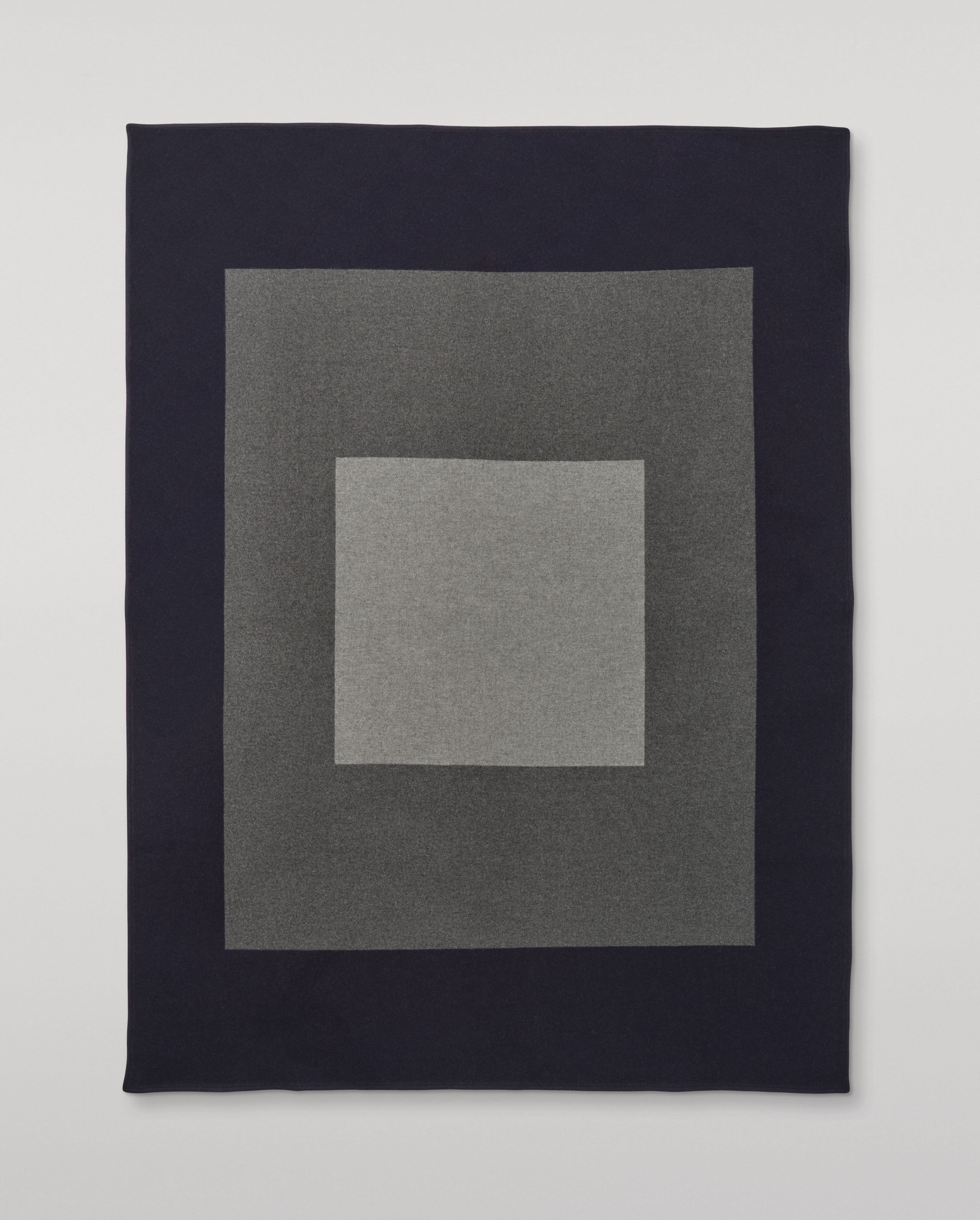 Johnstons of Elgin - Art Geometric Navy & Grey Cashmere Throw